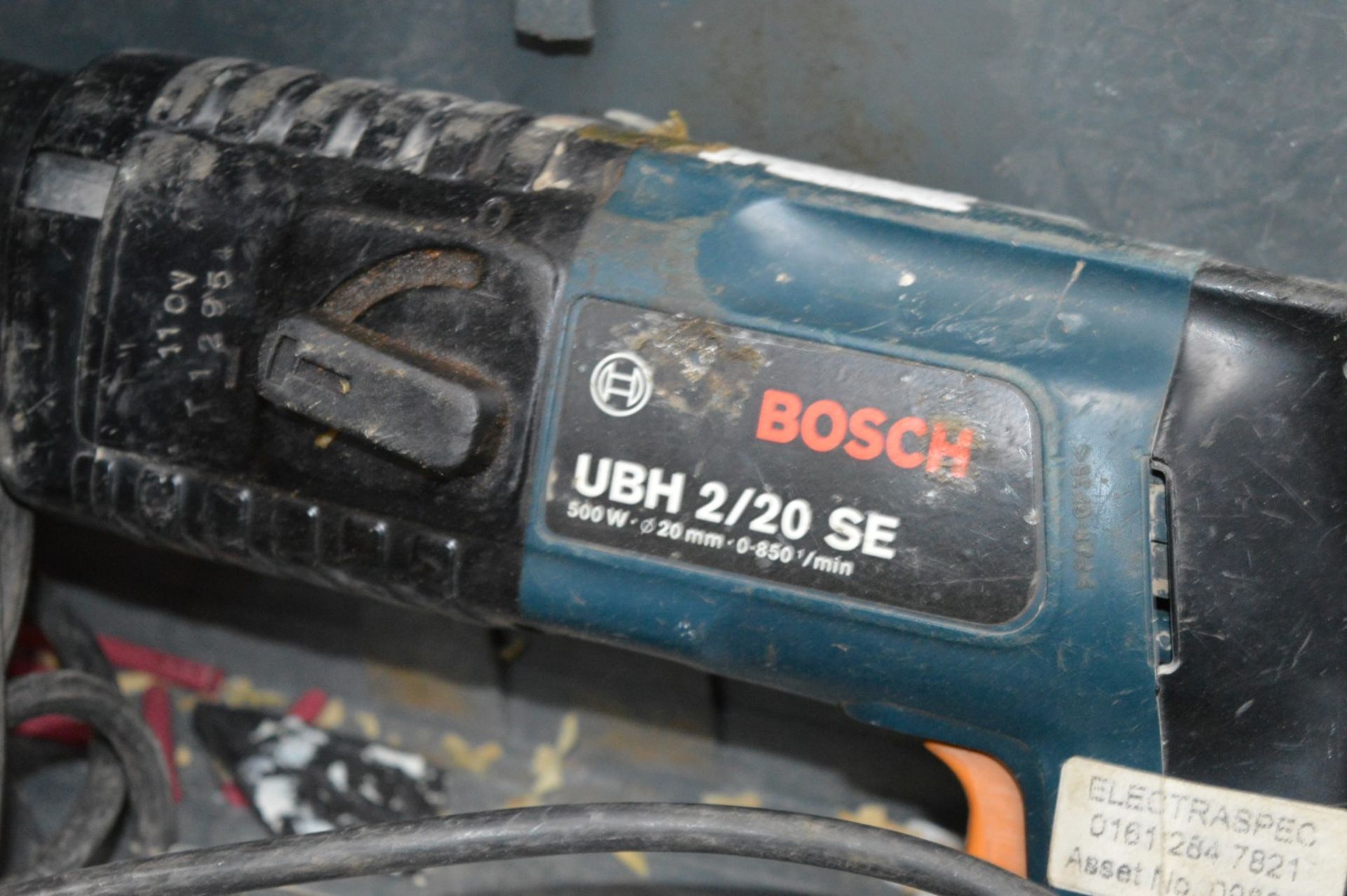 1 x Bosch Rotary Hammer Drill - 110v - Model UBH 2/20 SE - Includes Protective Case - Tested and - Image 3 of 4