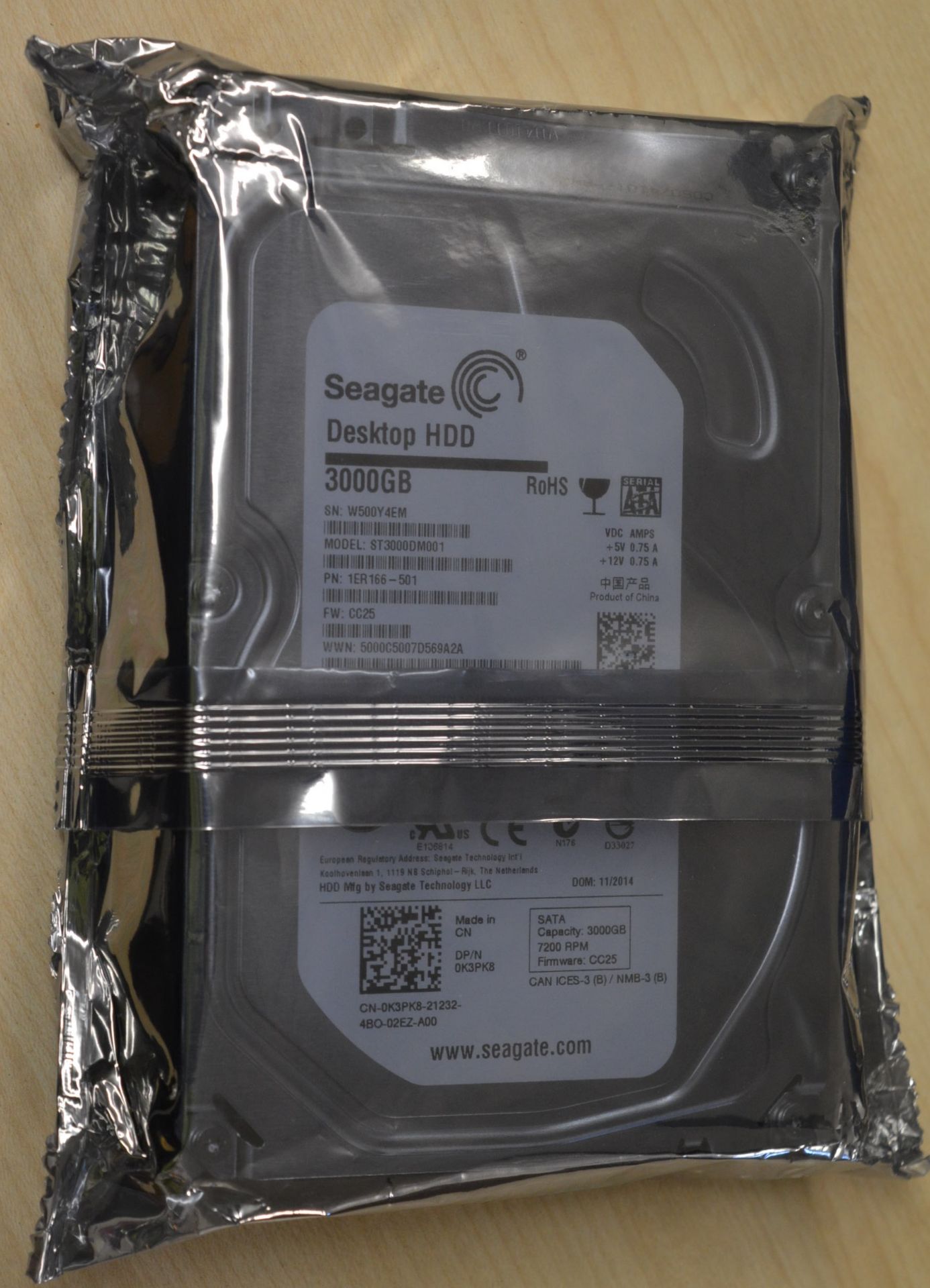 1 x Seagate 3TB 3.5 Inch Desktop Hard Drive - 64mb Cache, 7200rpm, SATA-III - Sealed in Original