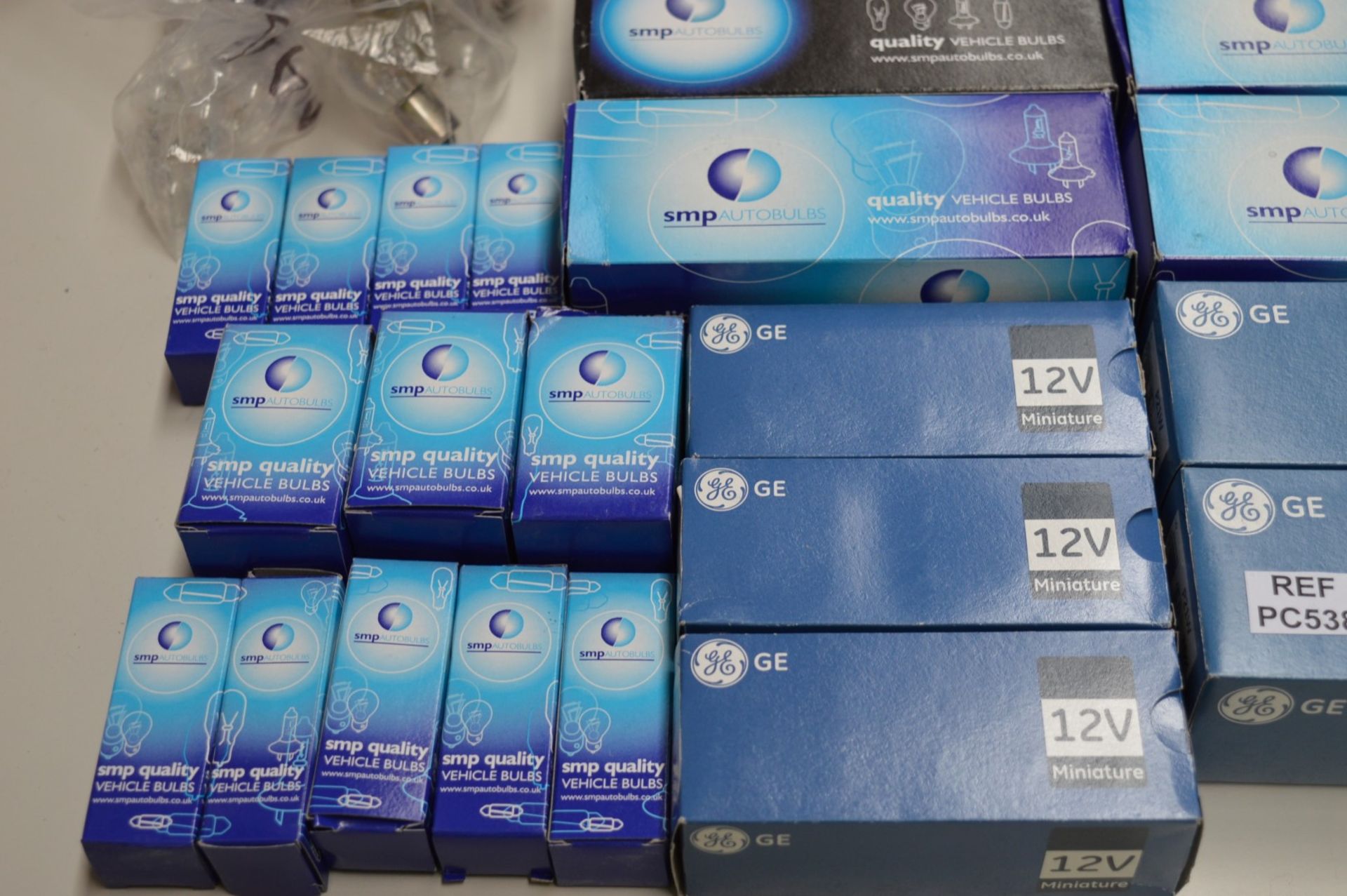 135 x Various 12v Mini Light Bulbs - For Cars and Vans etc - Unused Stock - Good Selection From - Image 4 of 22