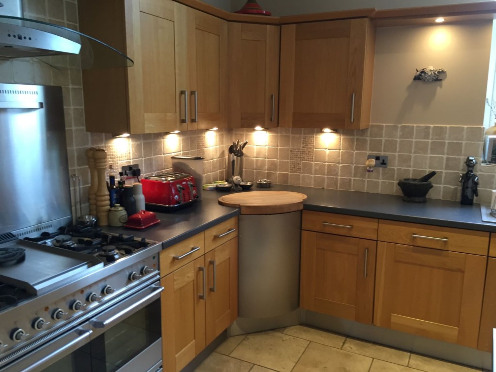 1 x Solid Wood Kitchen By English Rose With Breakfast Bar/Central Island Unit, Laminate Worktops And - Image 6 of 40