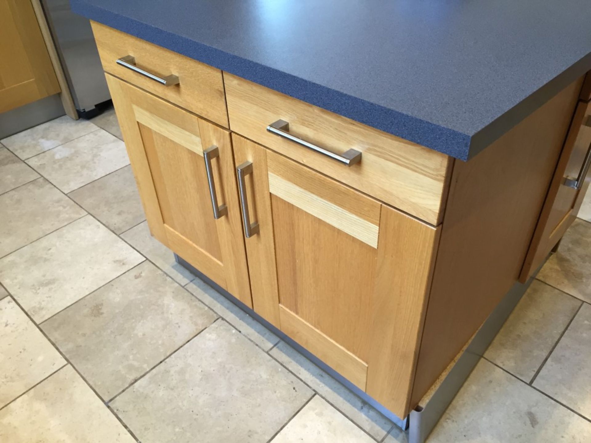 1 x Solid Wood Kitchen By English Rose With Breakfast Bar/Central Island Unit, Laminate Worktops And - Image 33 of 40