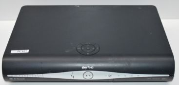 1 x Sky HD Plus Box - Model 15025 - CL150 - Ref PC027 - Location: Altrincham WA14 - Note that the