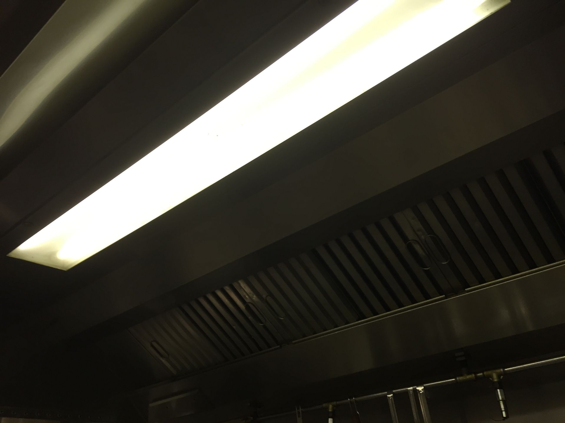 1 x Halton Stainless Steel Commercial Extractor Hood With Filters - Dimensions: 1248cm x 148cm x - Image 3 of 5