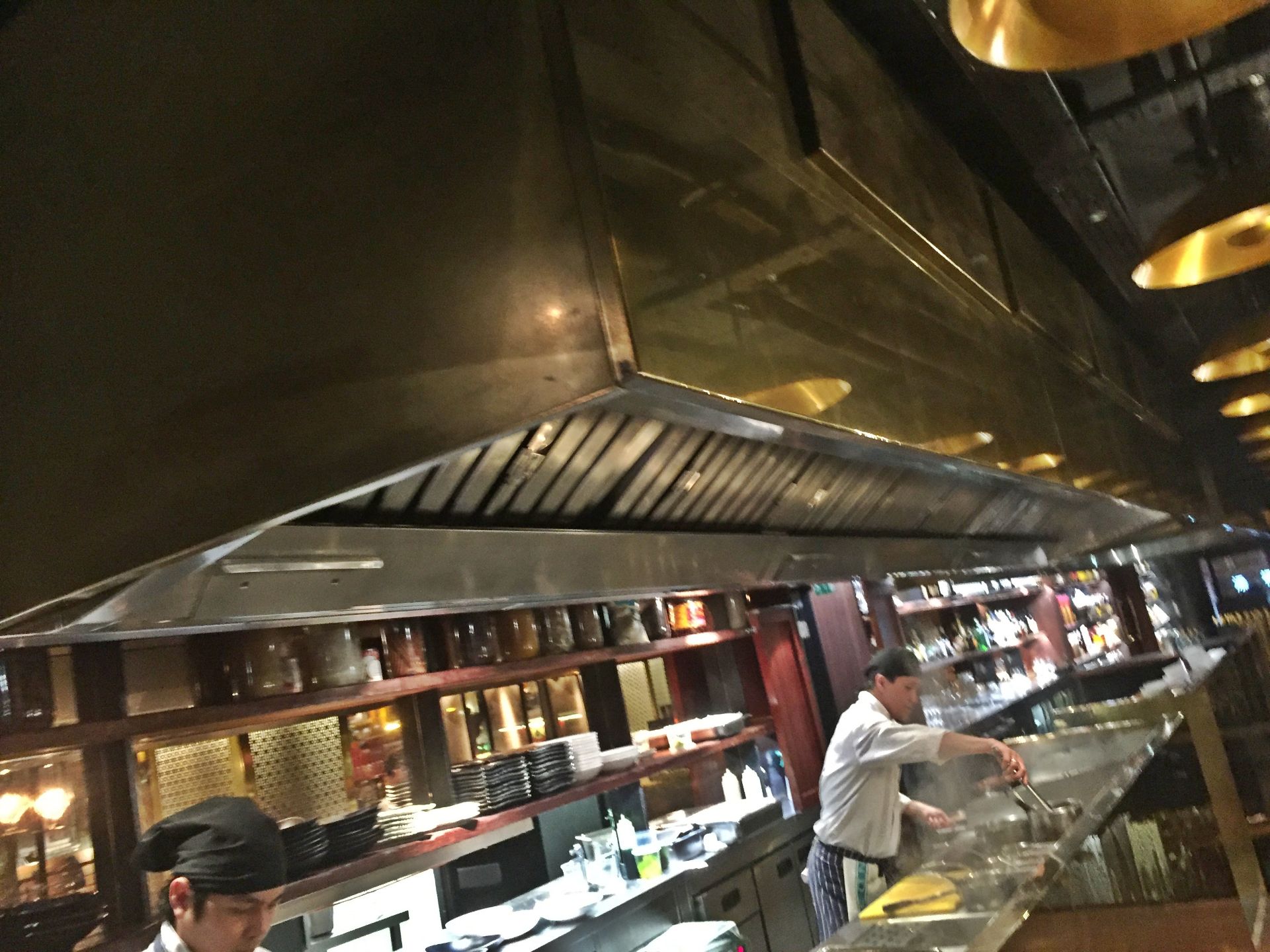 1 x Large Rectangular Shaped Dark Gold Metal Canopy Extractor Hood - Ideal for Open Kitchen area - Image 3 of 4