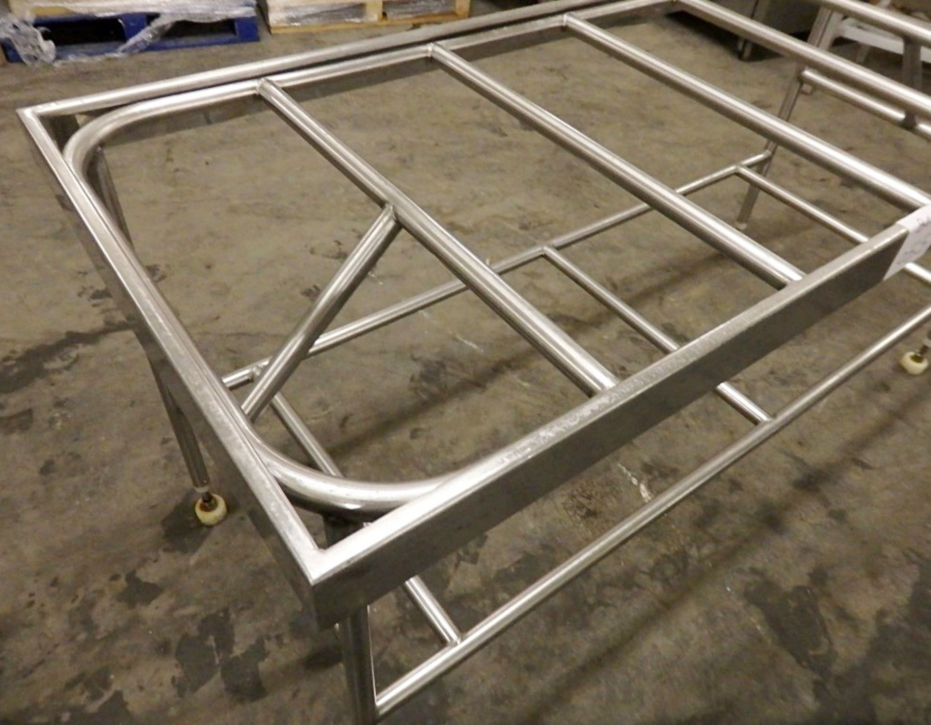 1 x Large Stainless Steel Commercial Catering Preparation Table Frame - Dimensions: W183 x D76 x - Image 2 of 5