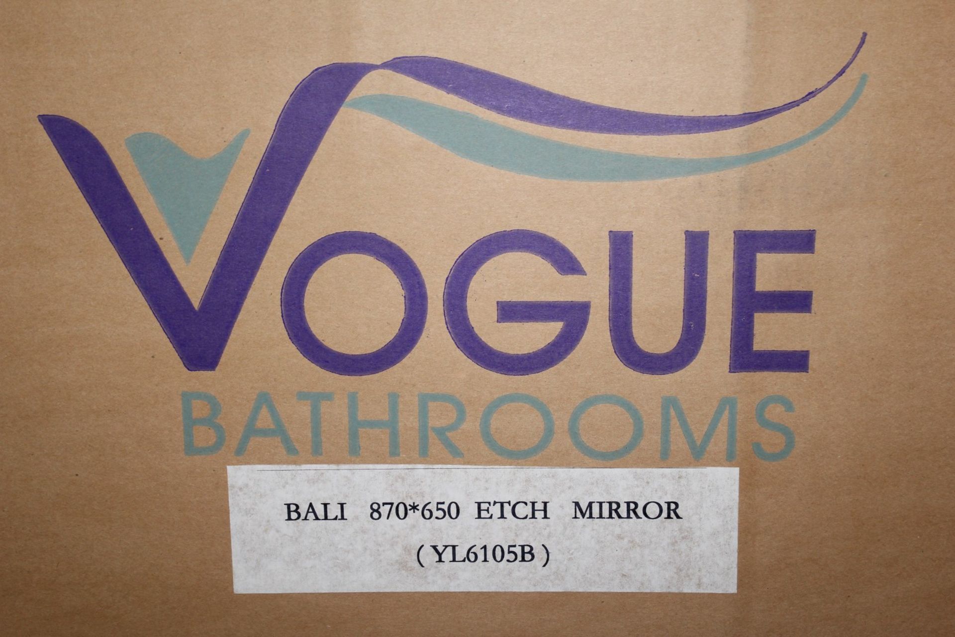 1 x Vogue Bathrooms Bali Wall Mirror Wall Mirror - With Lamp Transformer - 870 x 650cm - Ideal For - Image 2 of 7