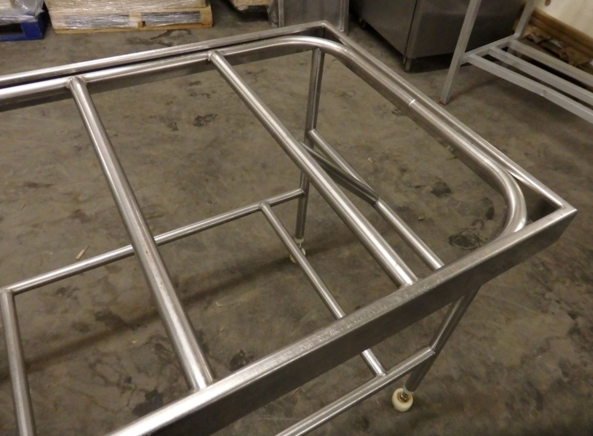 1 x Large Stainless Steel Commercial Catering Preparation Table Frame - Dimensions: W183 x D76 x - Image 4 of 5