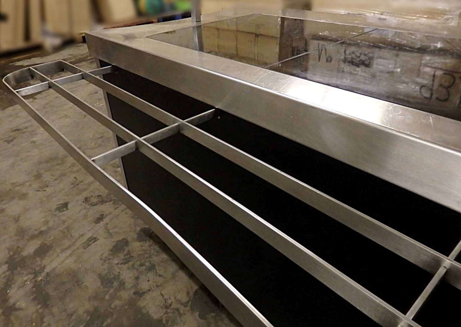 1 x Self Serve Counter With Ceran Glass Hotplate And Overhead Heat Lamp - Also Features Tray - Image 7 of 10