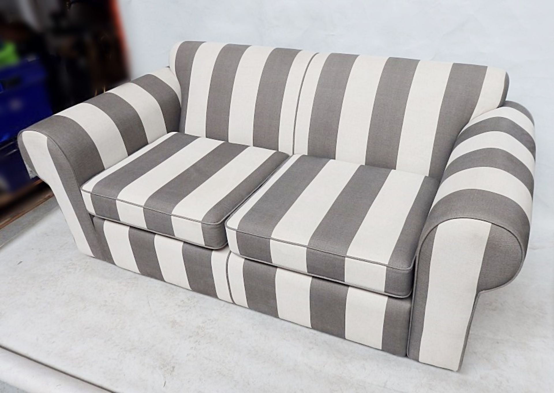 1 x Sumptuous Bespoke Cream & Grey Striped Sofa - Expertly Built And Upholstered By British - Image 4 of 6