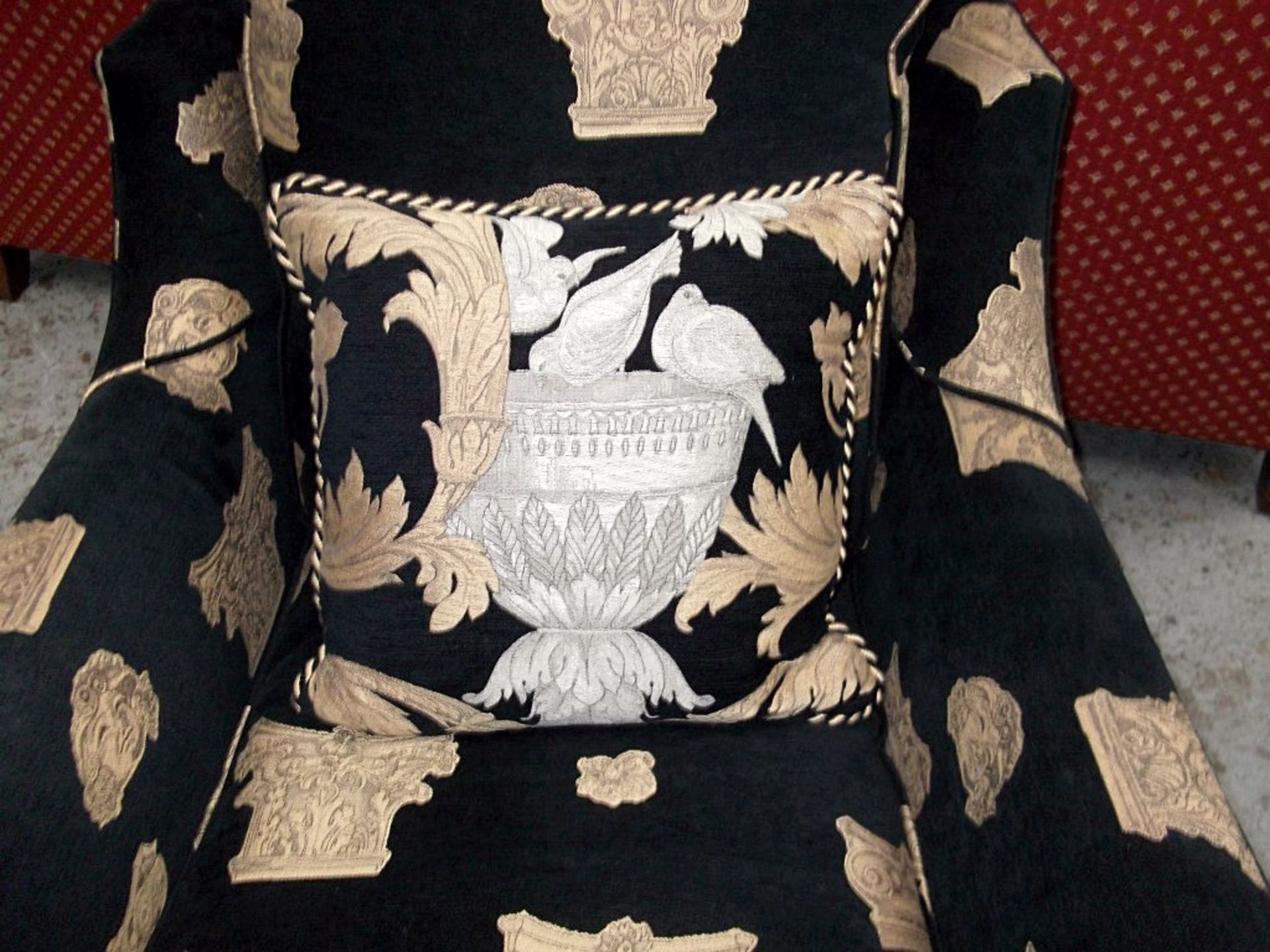 1 x DURESTA Premium "George" Ladies Chair - Features A Versace-style Design - CL050 - Ref: - Image 6 of 6