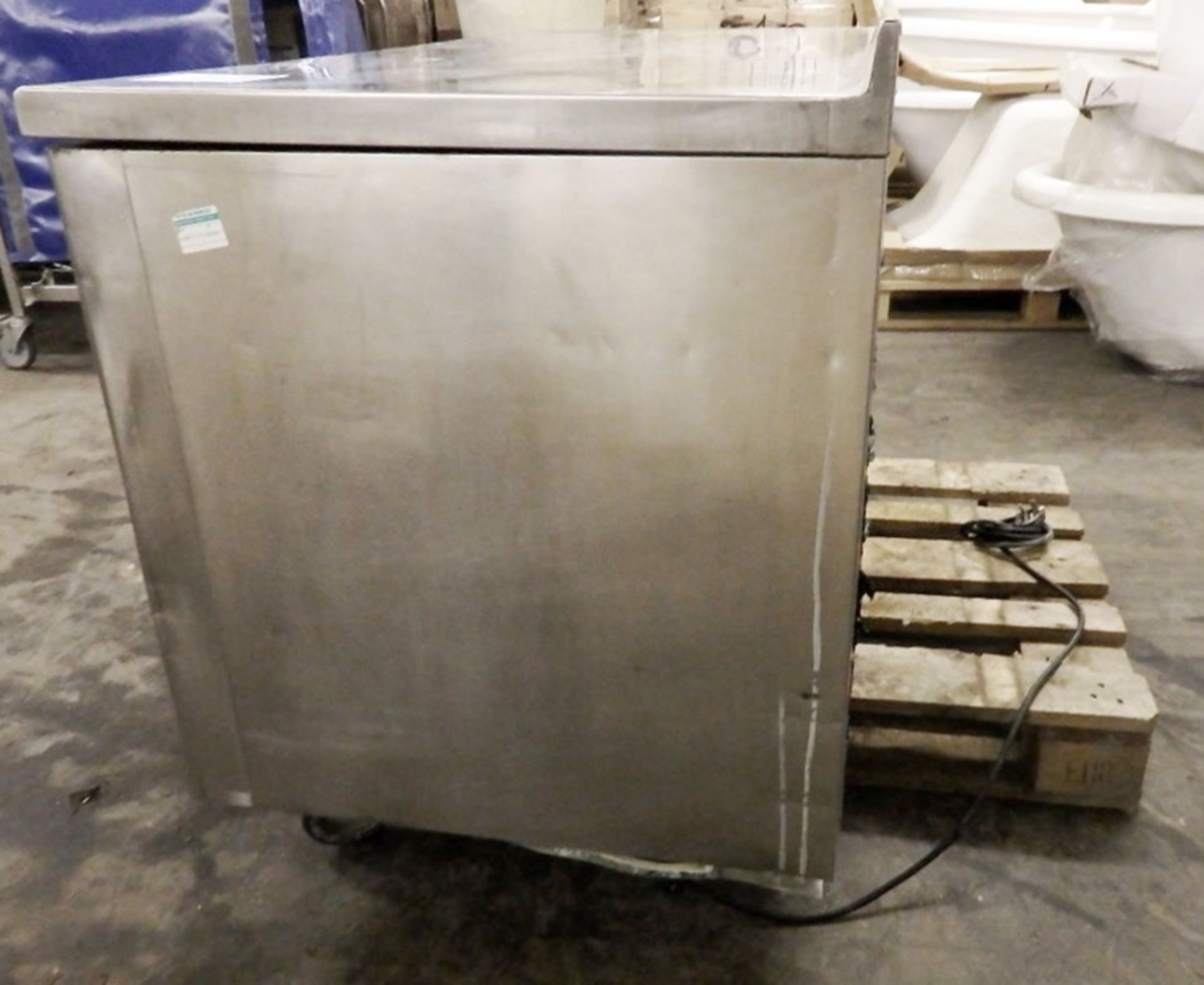 1 x "Delfield Sadia" Commercial Undercounter Refrigerator With 2-Door Storage And Stainless Steel - Image 4 of 11