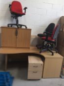 Job Lot of Office Furniture - Comprises Of 1 x Desk, 3 x Hydraulic Office Chairs, 2 x Pedestals, 1 x