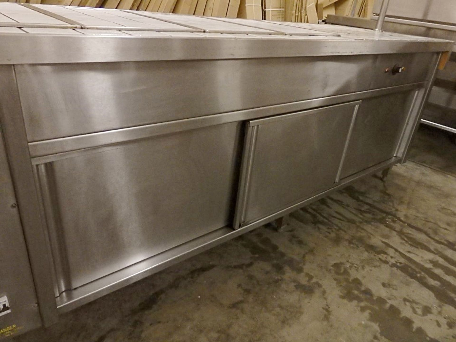 1 x Commercial Large Bain Marie Topped Hot Cupboard - Features Stainless Steel Construction With - Image 4 of 15