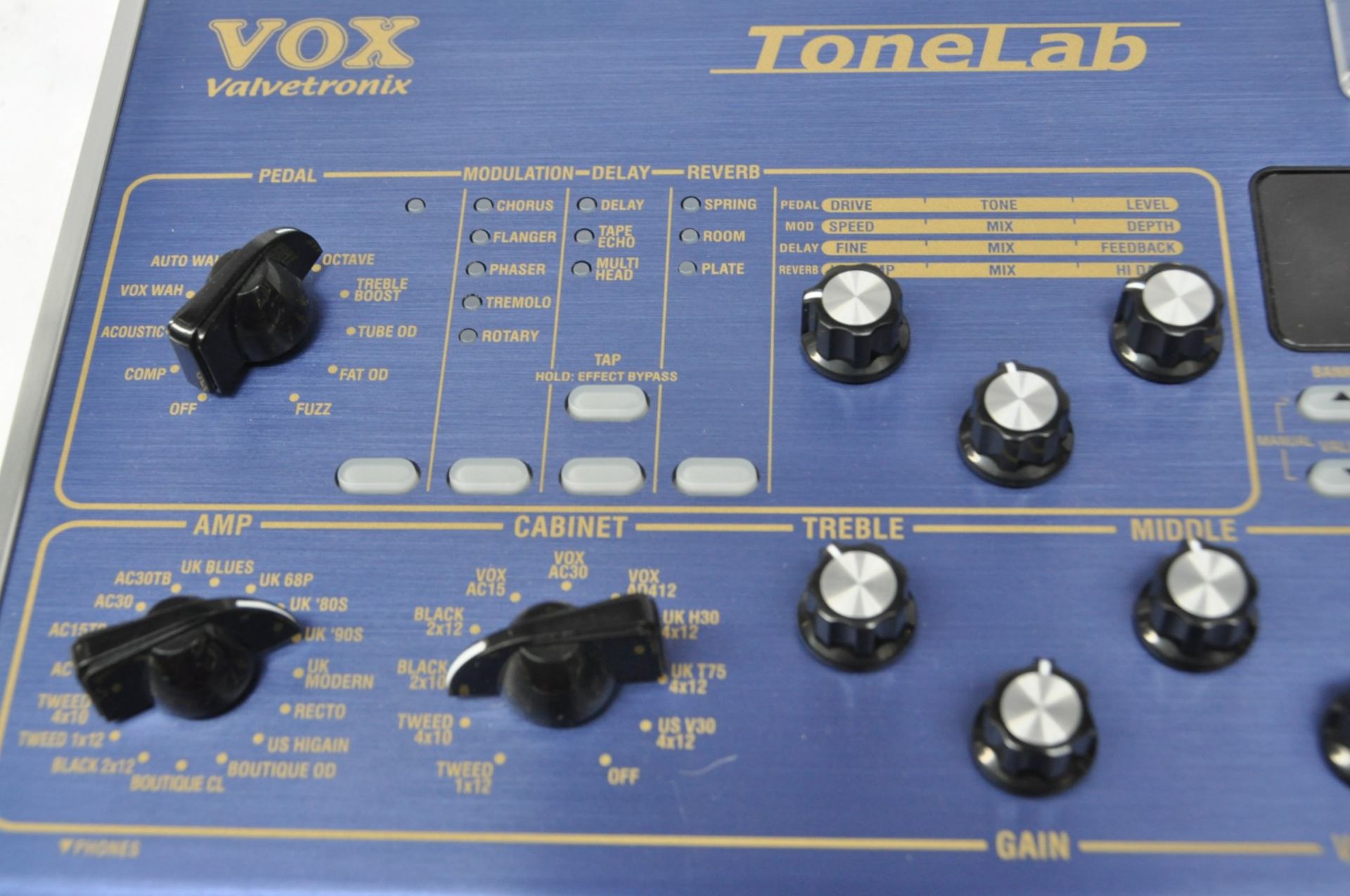 1 x Vox Valvetronix Tone Lab Guitar Amp Modelling Effects Unit – Ex Display Model – Boxed – Comes - Image 11 of 15