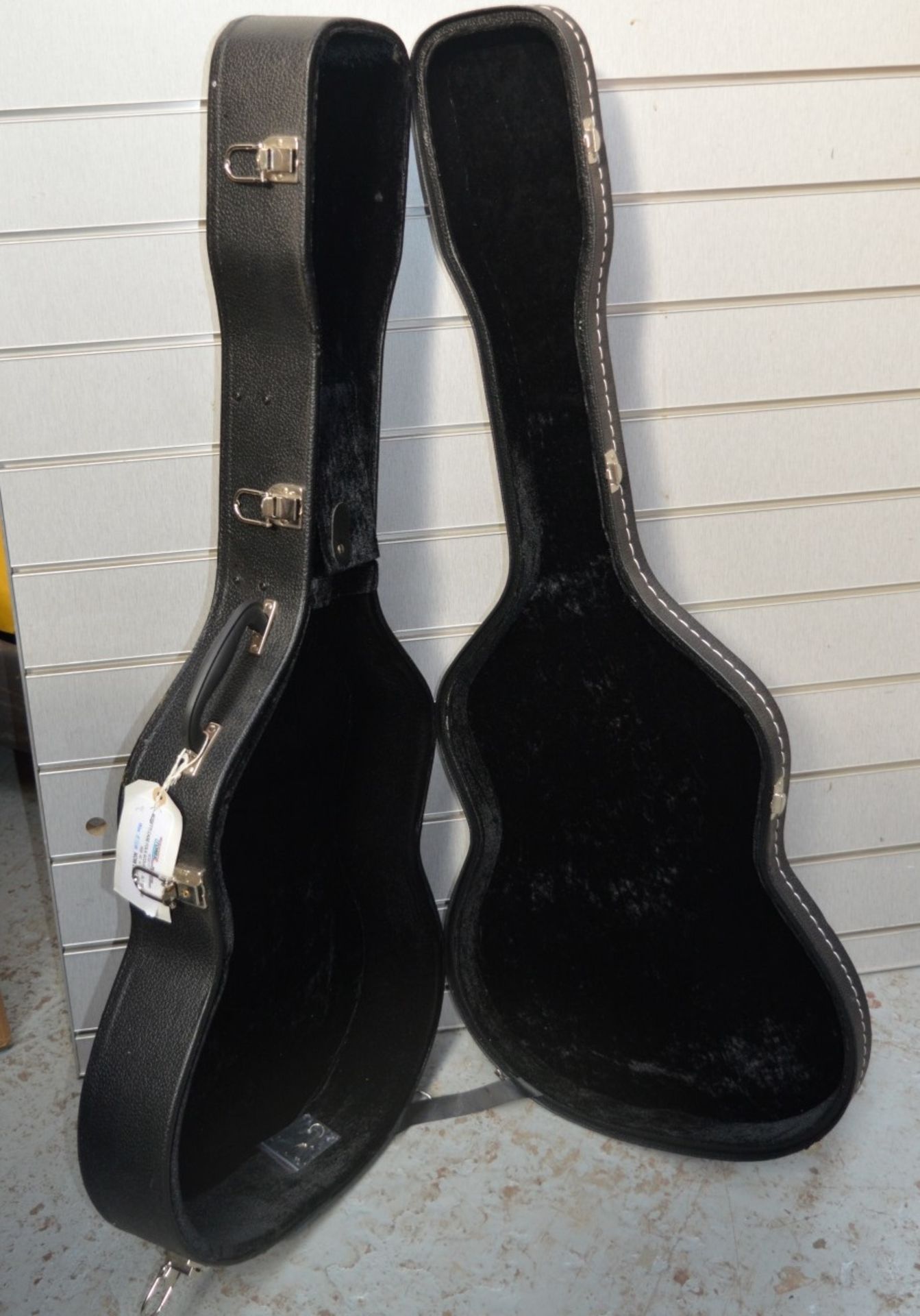 1 x Rosetti Hardshell Folk Acoustic Guitar Case - CL020 - Ref Mus035 - Location: Altrincham WA14 - Image 5 of 5