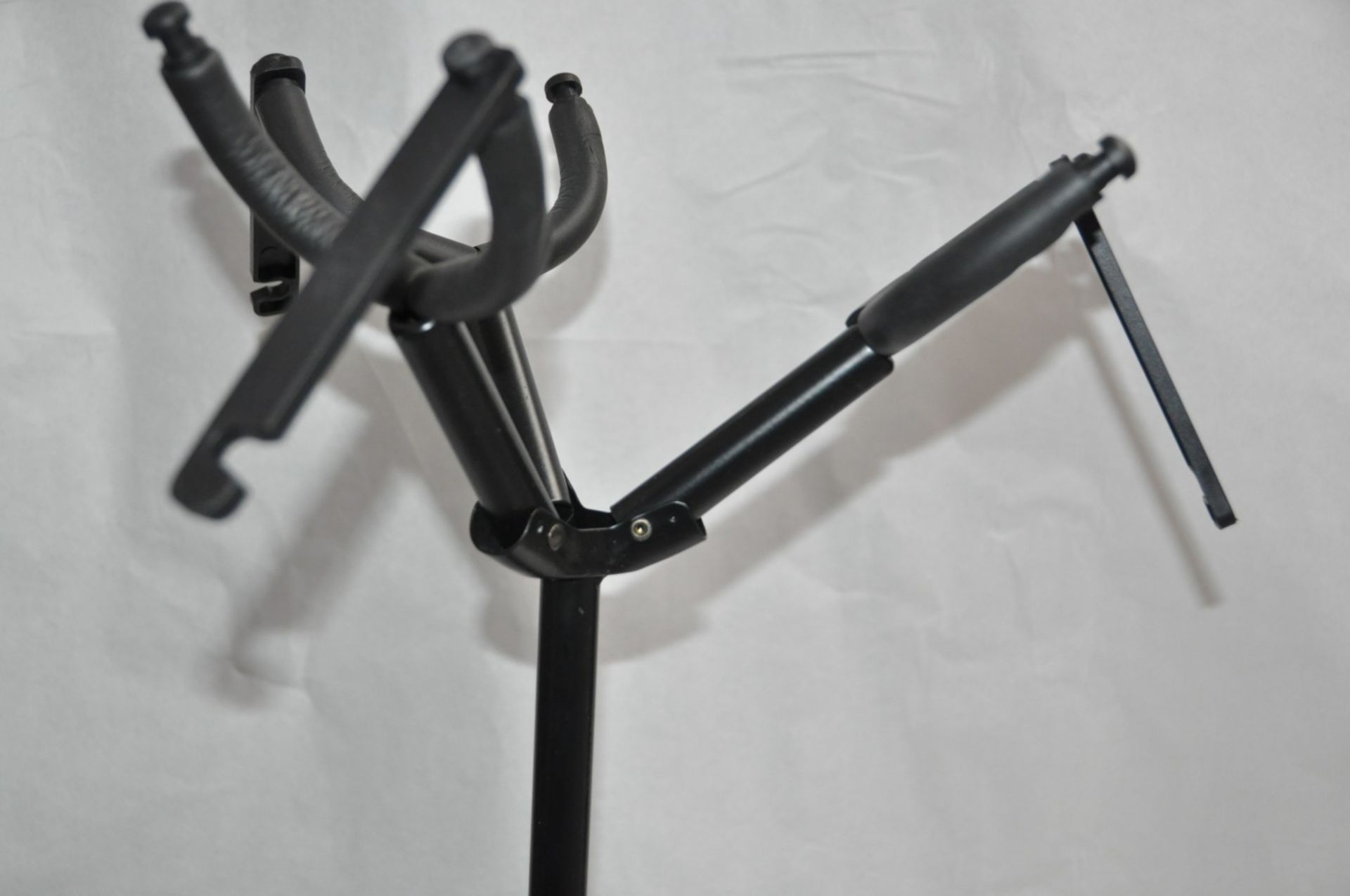 1 x Stagg Triple Guitar Stand - Type SG-A300BK - Features Neck Safety Straps, Is Height Adjustable - Image 3 of 7