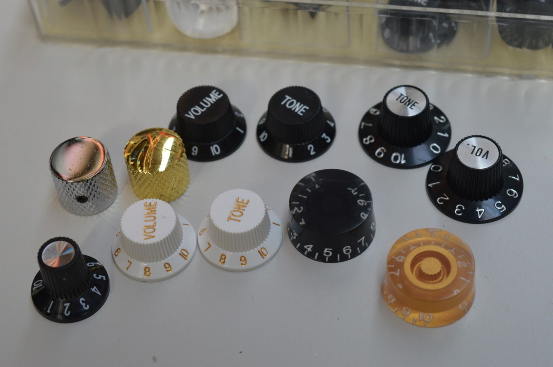 54 x Electric Guitar Volume and Tone Control Knobs - Unused Stock - Various Styles Included - - Image 3 of 3