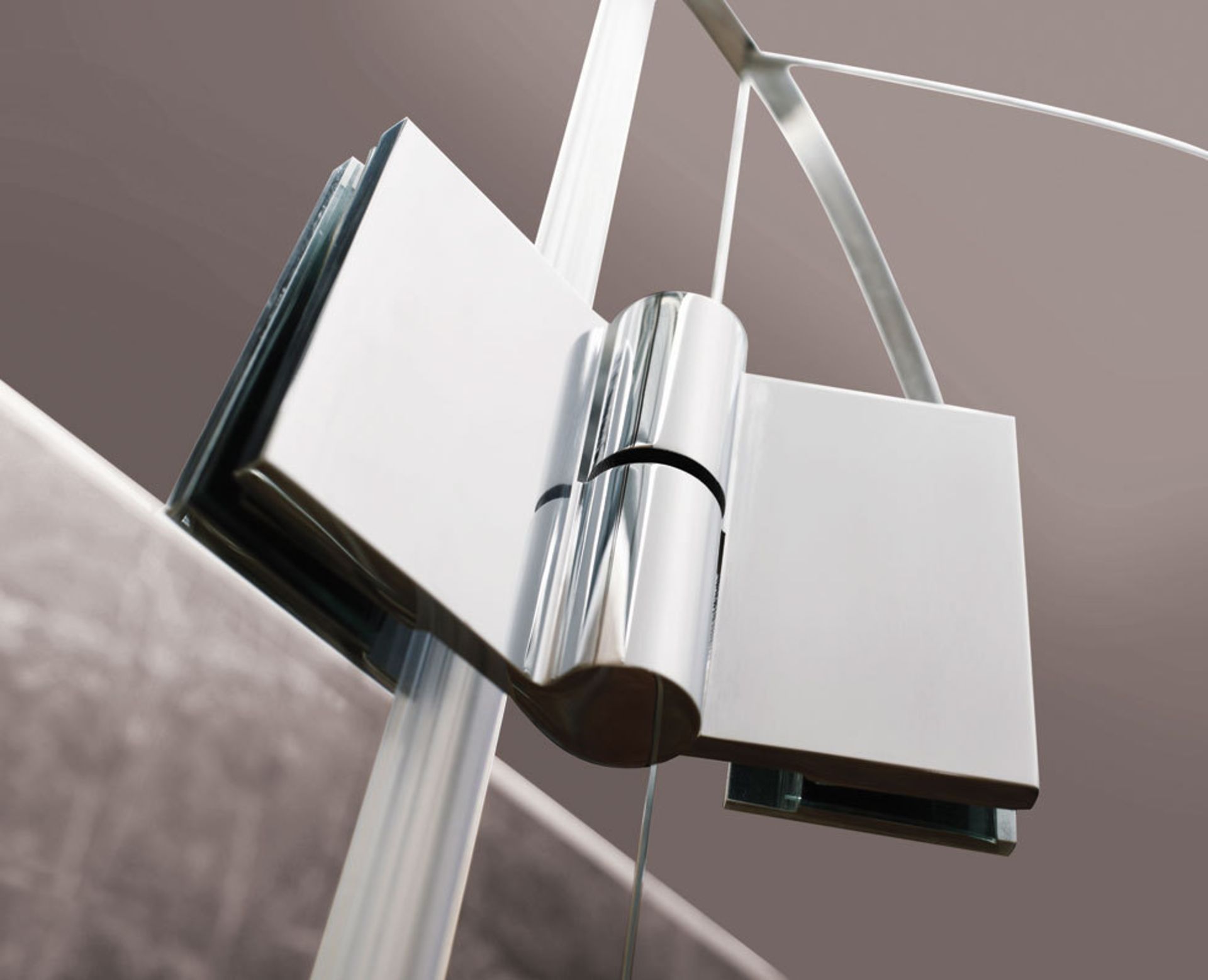 1 x Vogue Tetris Aqua Lotus Left Hand Shower Enclosure - Polished Chrome Finish - 8mm Clear - Image 5 of 8