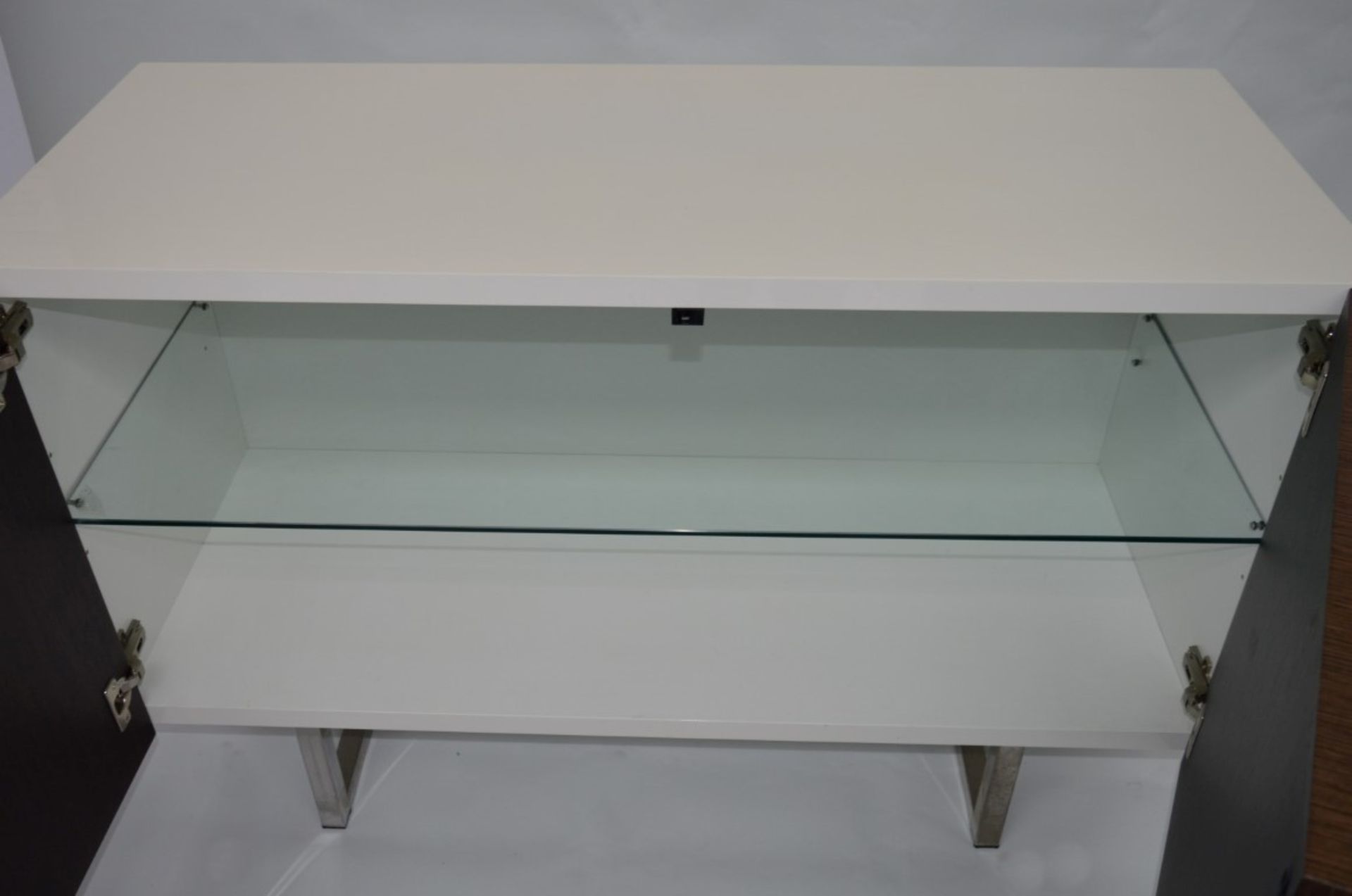 1 x Calligaris Seattle Glossy White 2 Door Sideboard - (cs6004-1) - Ref: 1670447 - CL087 - Location: - Image 7 of 7