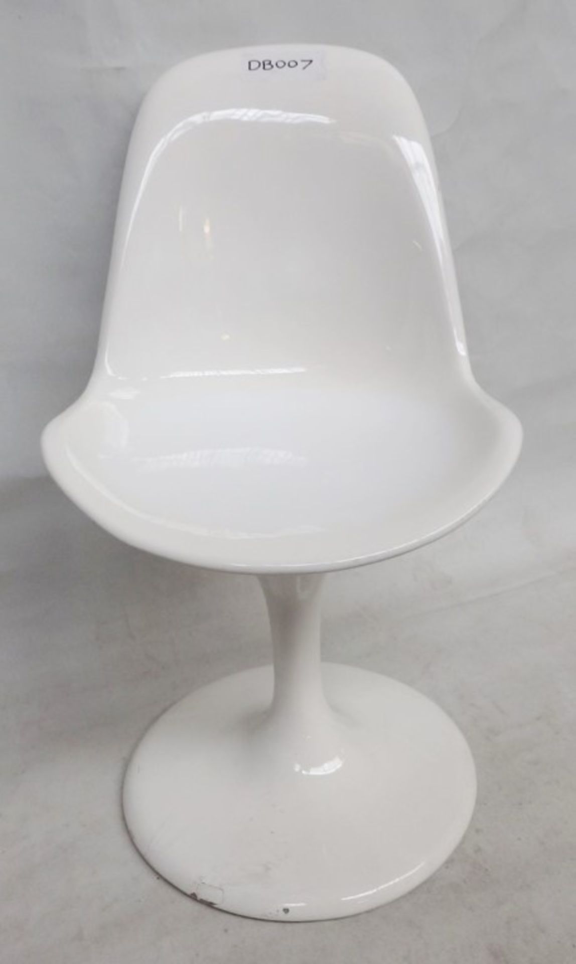 1 x Retro Style Swivel Chair With A White Hi-gloss Finish - Includes Cushion As Shown - - Image 3 of 7