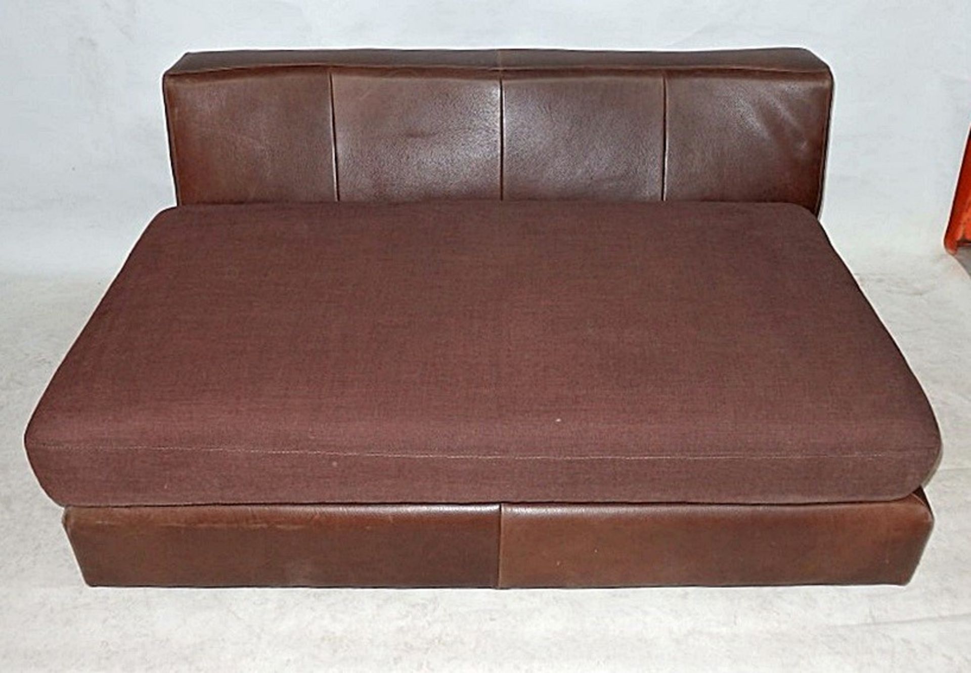 1 x Bespoke Brown Leather Sofa With Large Fabric Covered Seat Cushion - Dimensions: W130 x D92 x - Image 4 of 4