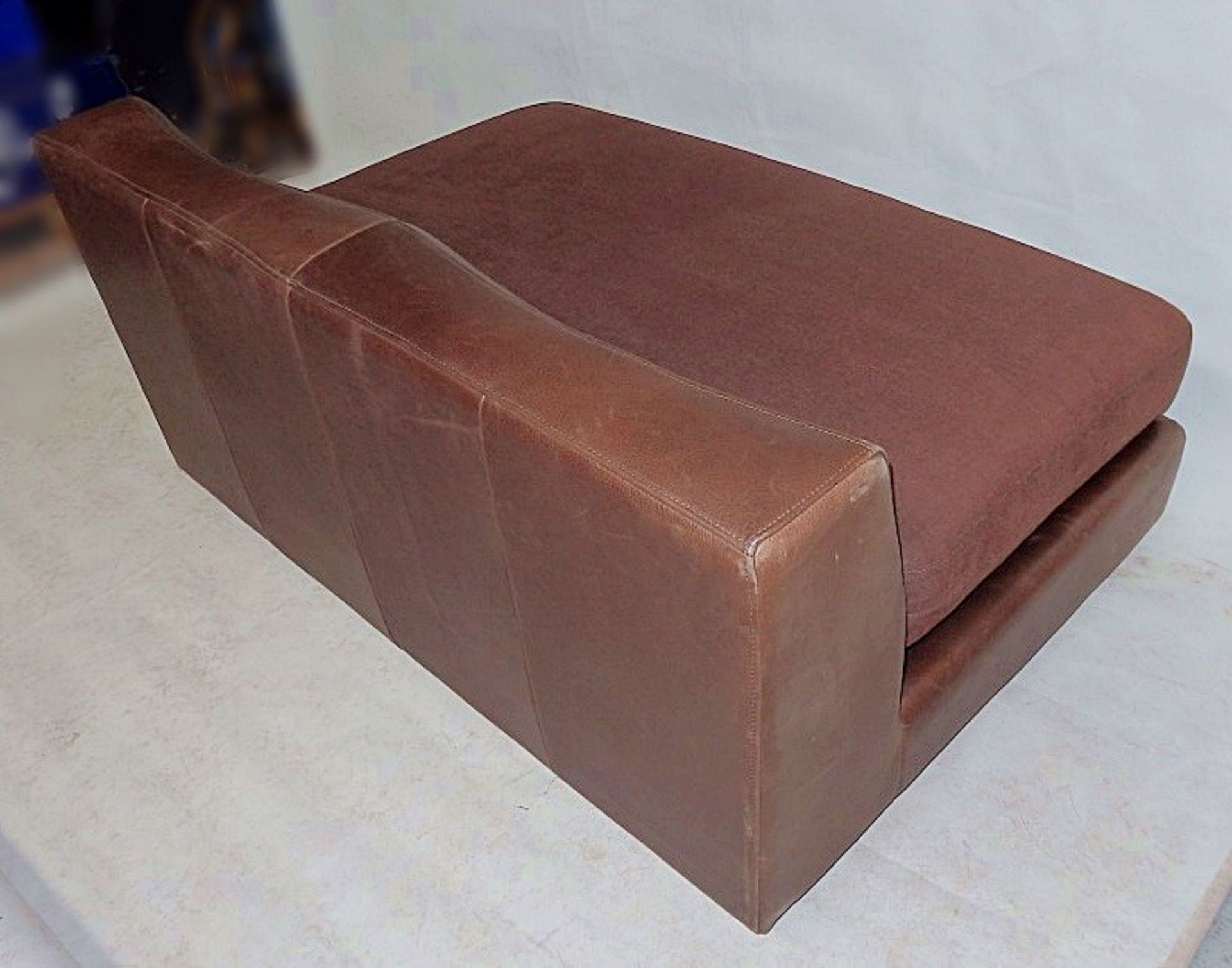 1 x Bespoke Brown Leather Sofa With Large Fabric Covered Seat Cushion - Dimensions: W130 x D92 x - Image 3 of 4