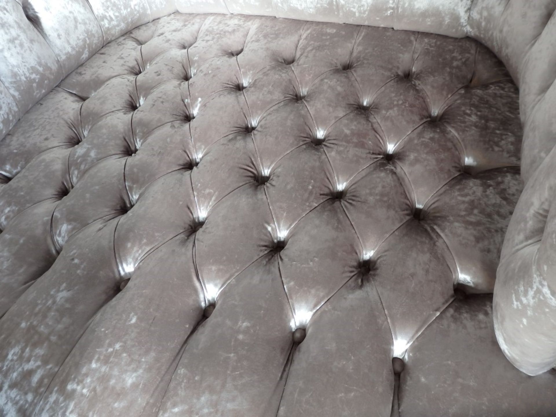 1 x Beautiful Bespoke Oversized Horseshoe Armchair / Sofa - Expertly Built & Upholstered By - Image 2 of 5