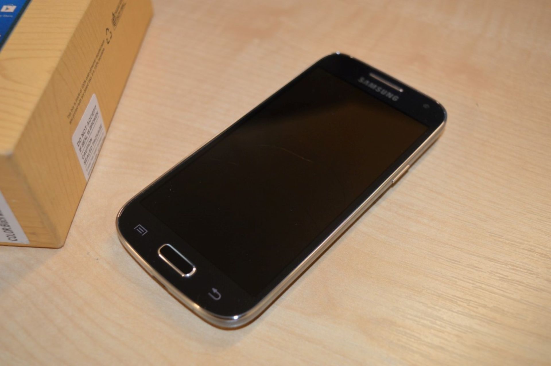 1 x Samsung Galaxy S4 Mini Mobile Phone - Black - GT-19195 - CL300 - Features Dual Core 1.7ghz - Image 2 of 5