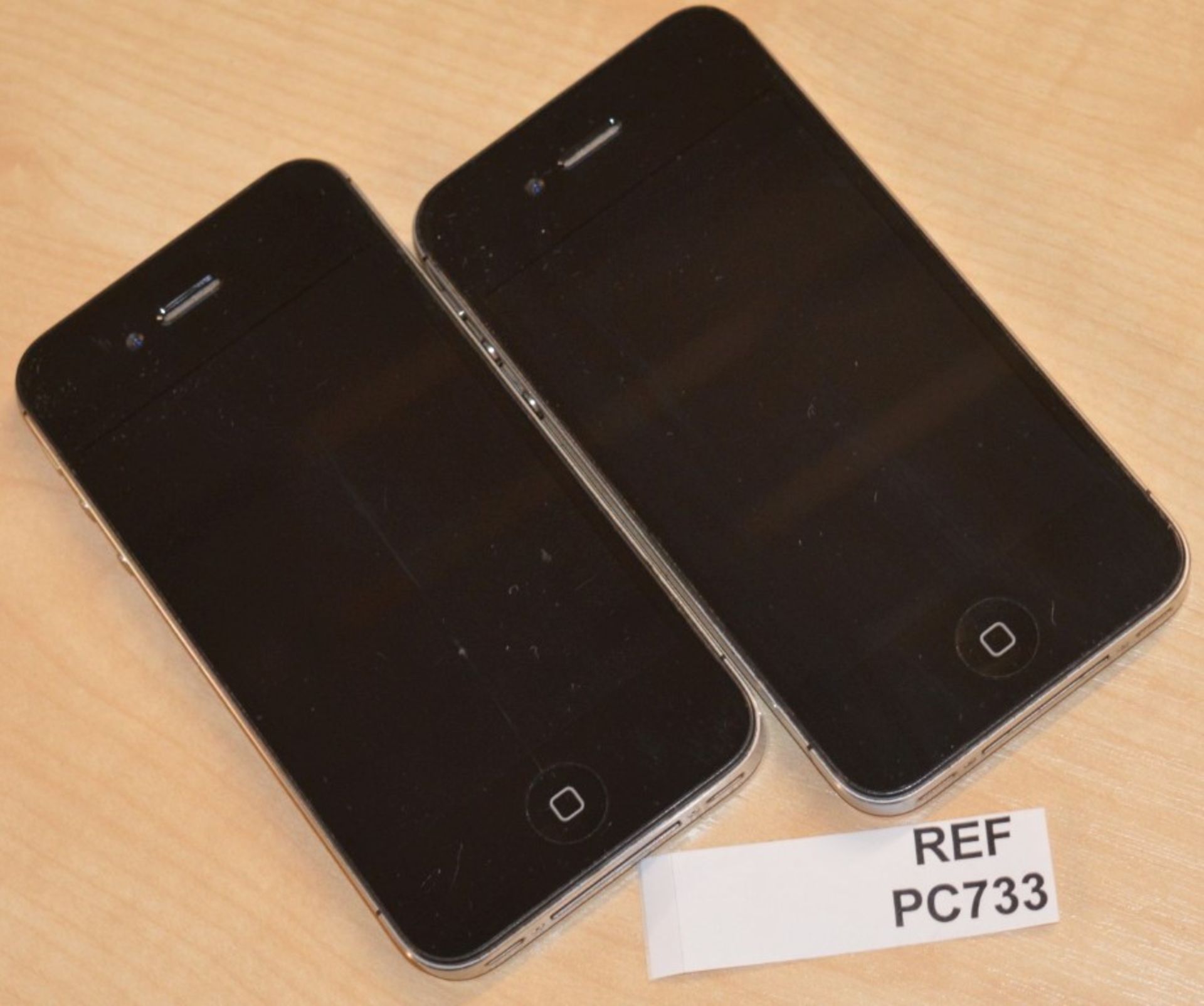 2 x Apple Iphone 4 Handsets - Handsets Only - For Spares or Repairs - One Has Cracked Screen and - Image 2 of 3