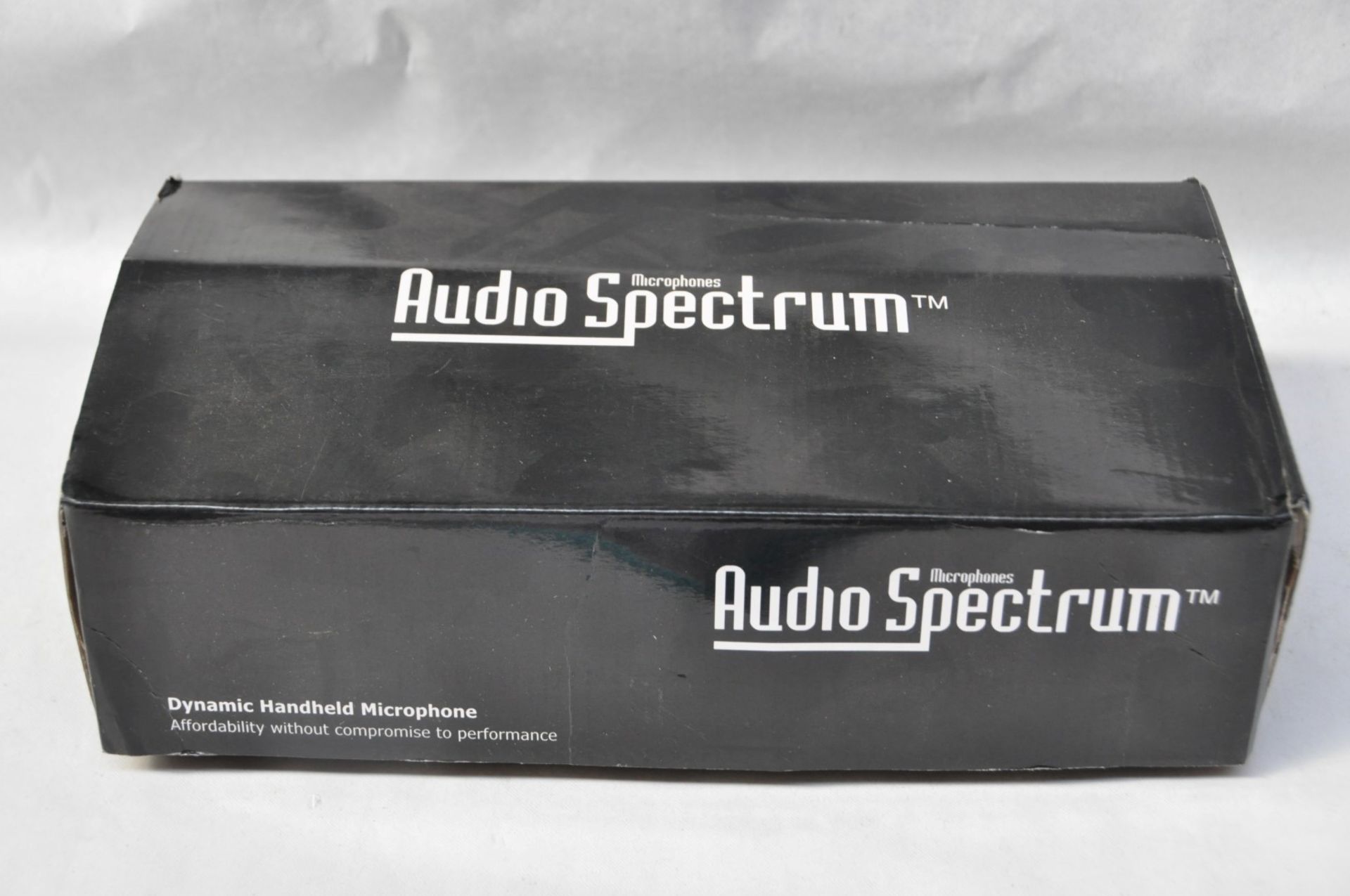 1 x Audio Spectrum AS400 Dynamic Handheld Microphone Boxed With Case and Cable - CL020 - Ref Pro - Image 3 of 3