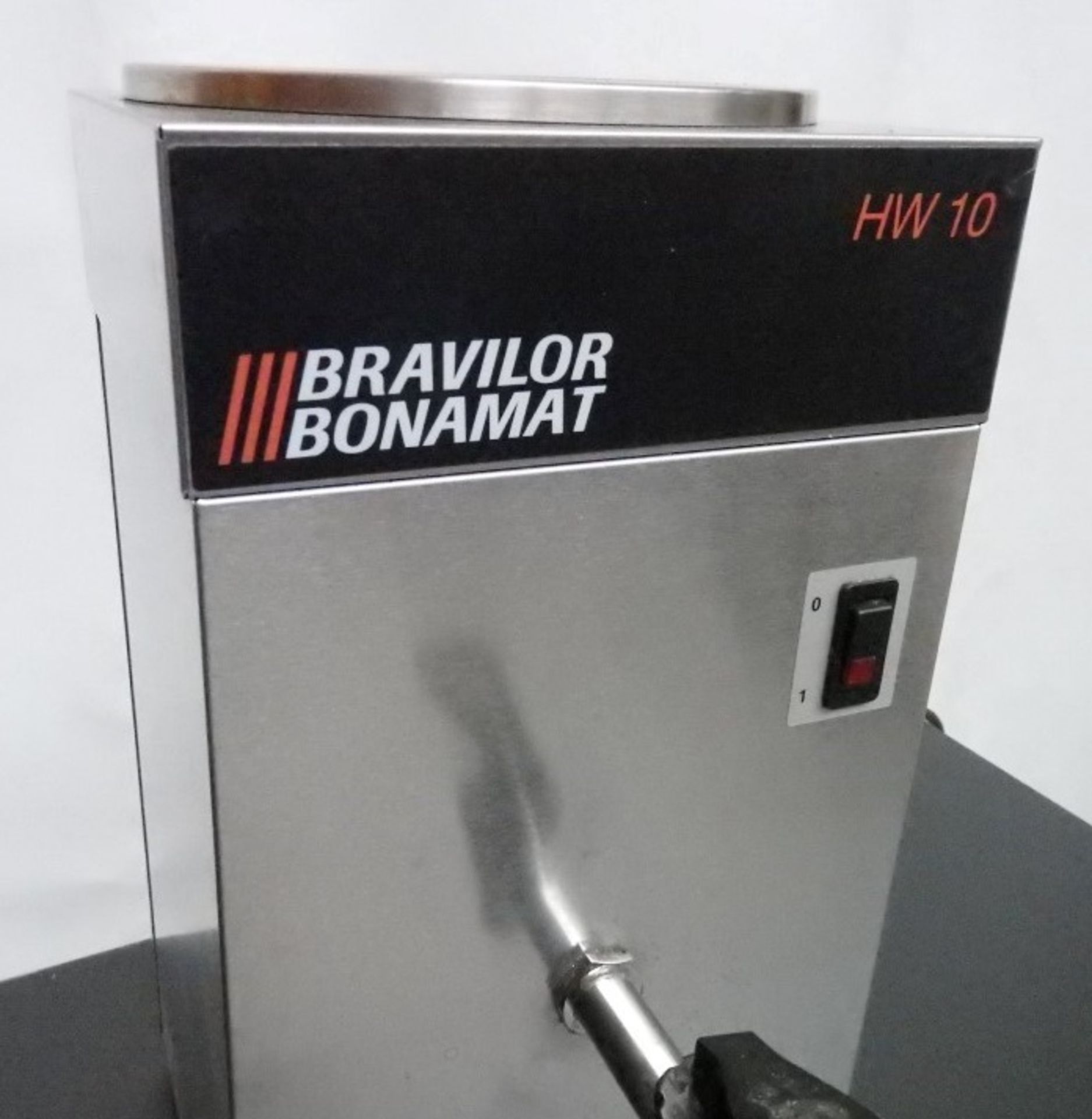 1 x Bravilor HW10 Commercial Hot Water Dispenser 2Ltr - Dimensions 43(H) x 20.5(W) x 35.5(D)cm - - Image 3 of 7