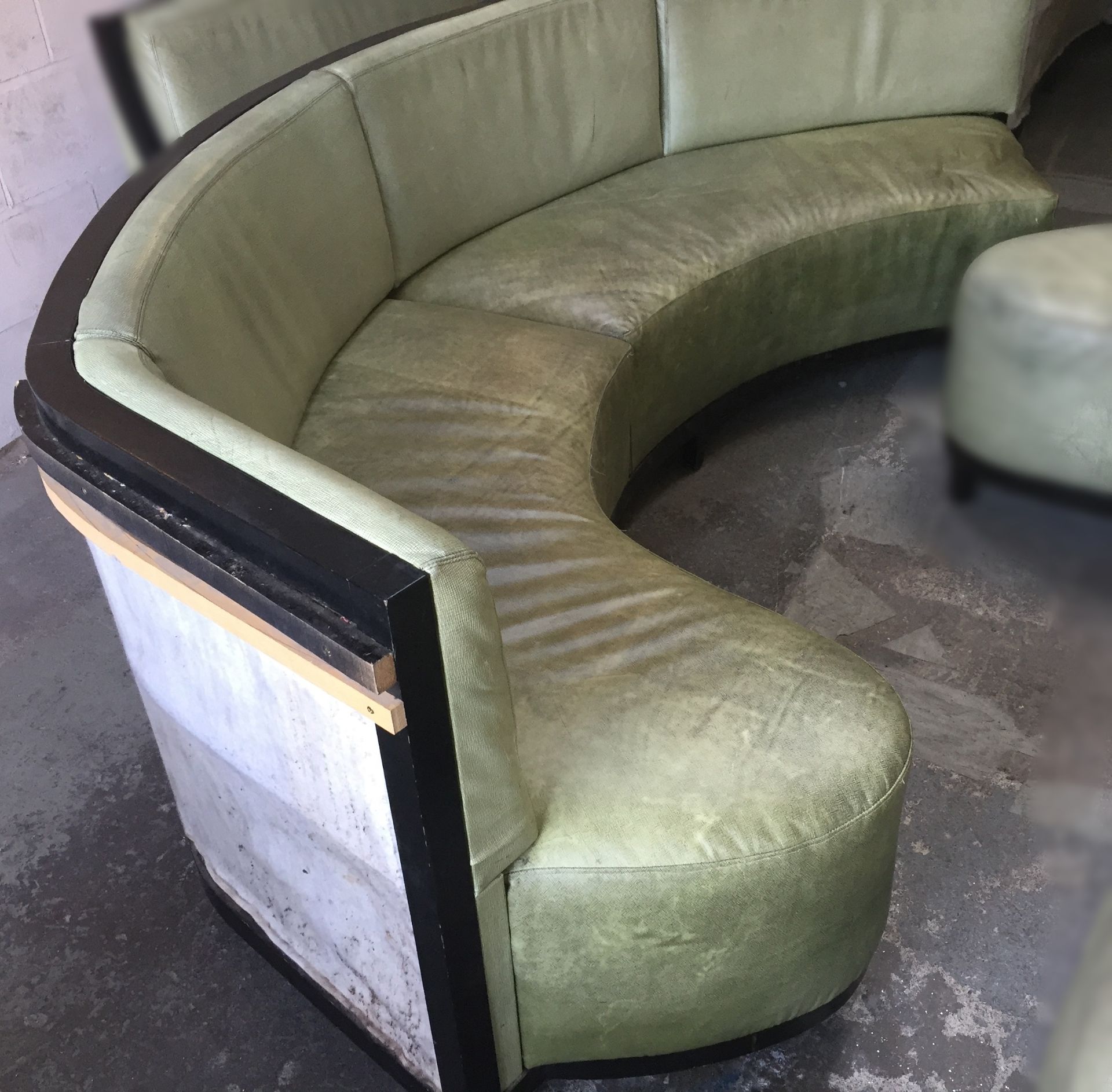 1 x Luxury Upholstered Curved Seating Area - Recently Removed From Nobu - Dimensions: W285 x D62cm x - Image 2 of 17
