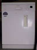 1 x Bosch SGS45C22GB White Classixx 60cm Freestanding Dishwasher - Unused Stock - Energy