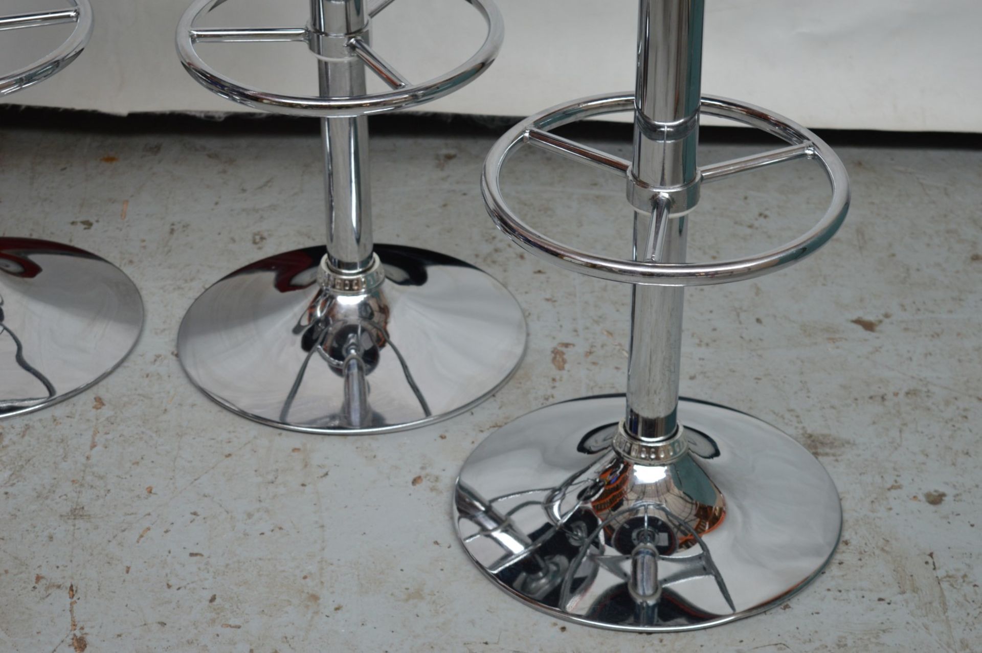 4 x Retro American Roadside Diner Themed Gas Lift Bar Stools - CL164 - Fantastic Stools With Full - Image 3 of 14