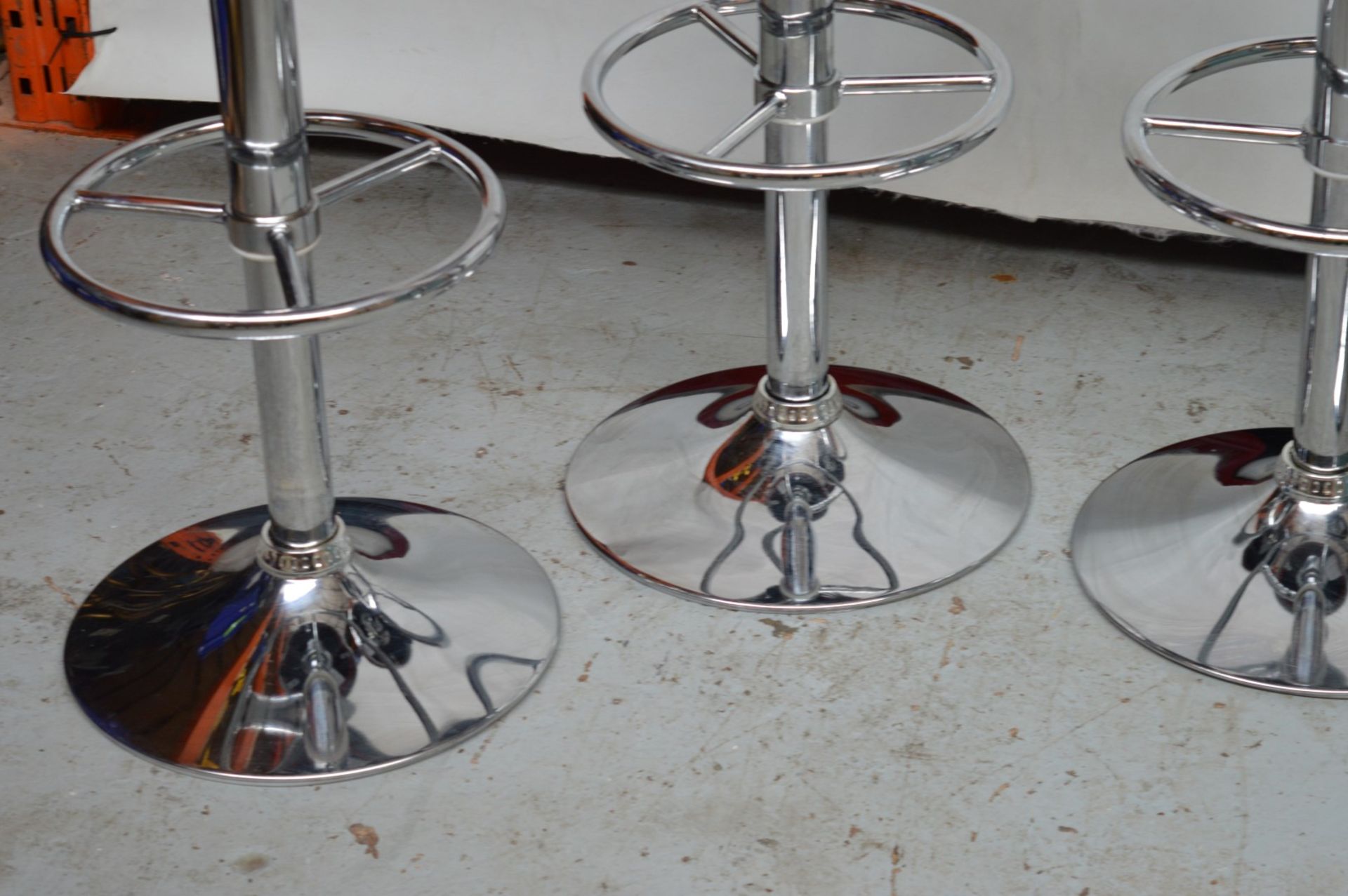 4 x Retro American Roadside Diner Themed Gas Lift Bar Stools - CL164 - Fantastic Stools With Full - Image 4 of 14