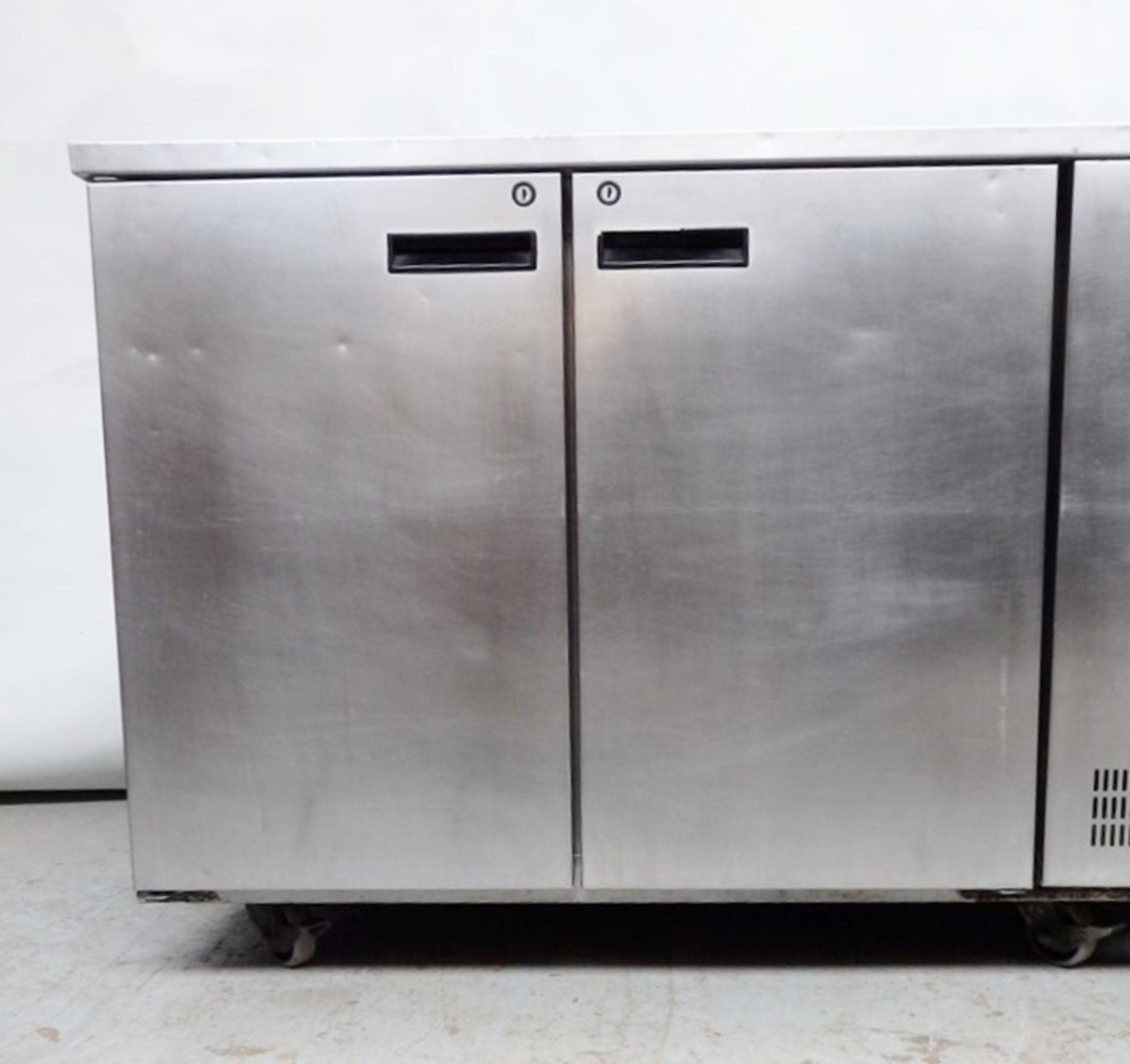 1 x FOSTER Stainless Steel Commercial Undercounter Refrigerator With 3-Door Cabinet Storage - ACE034 - Image 3 of 8