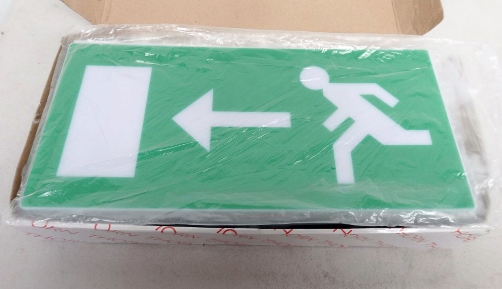 1 x THORN Voyager E Exit Sign - Model E3m - CL150 - Unused, Boxed Stock - Ref: HOT072 - Location: - Image 4 of 5