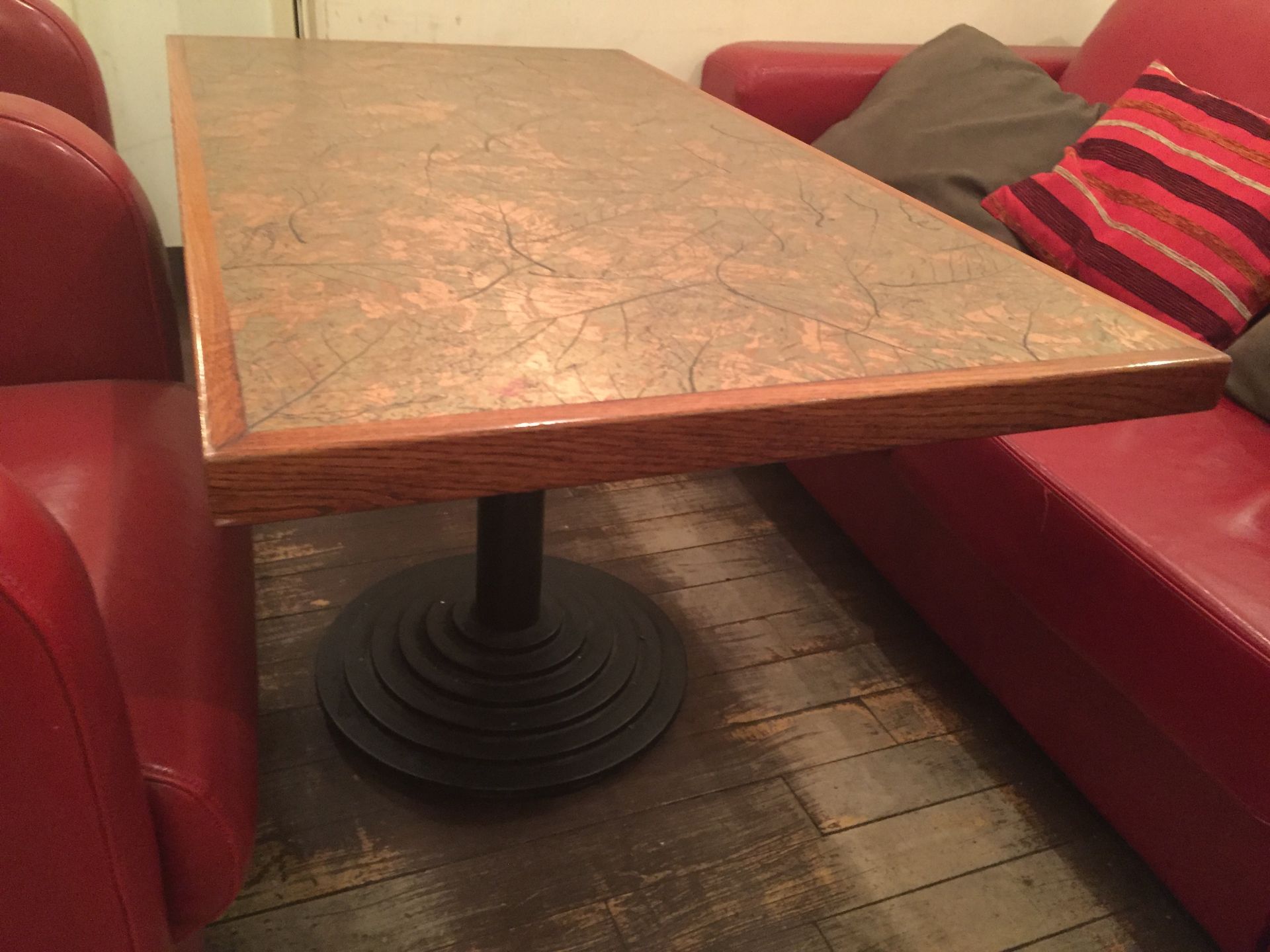 1 x Rectangular Table With Inlayed Top, With A Sturdy Metal Base - Dimensions: W110 x D60 x - Image 3 of 5