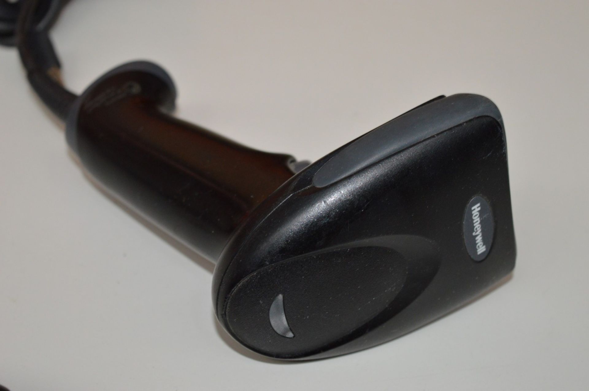 2 x Honeywell 3800g Adaptus 5.0 USB Black Barcode Scanners - CL300 - Ref JP023 - Location: - Image 3 of 5