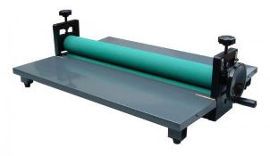 1 x Non Electric Graphics Laminator - LBS650 Cold Laminator - Ideal For Home or Office Use - 650mm