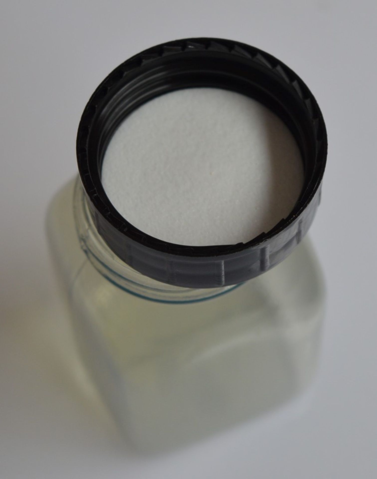 100 x Wide Neck Container Bottles With Leakproof Lids and PE Foam Inserts - 50ml Capacity - 38. - Image 6 of 6