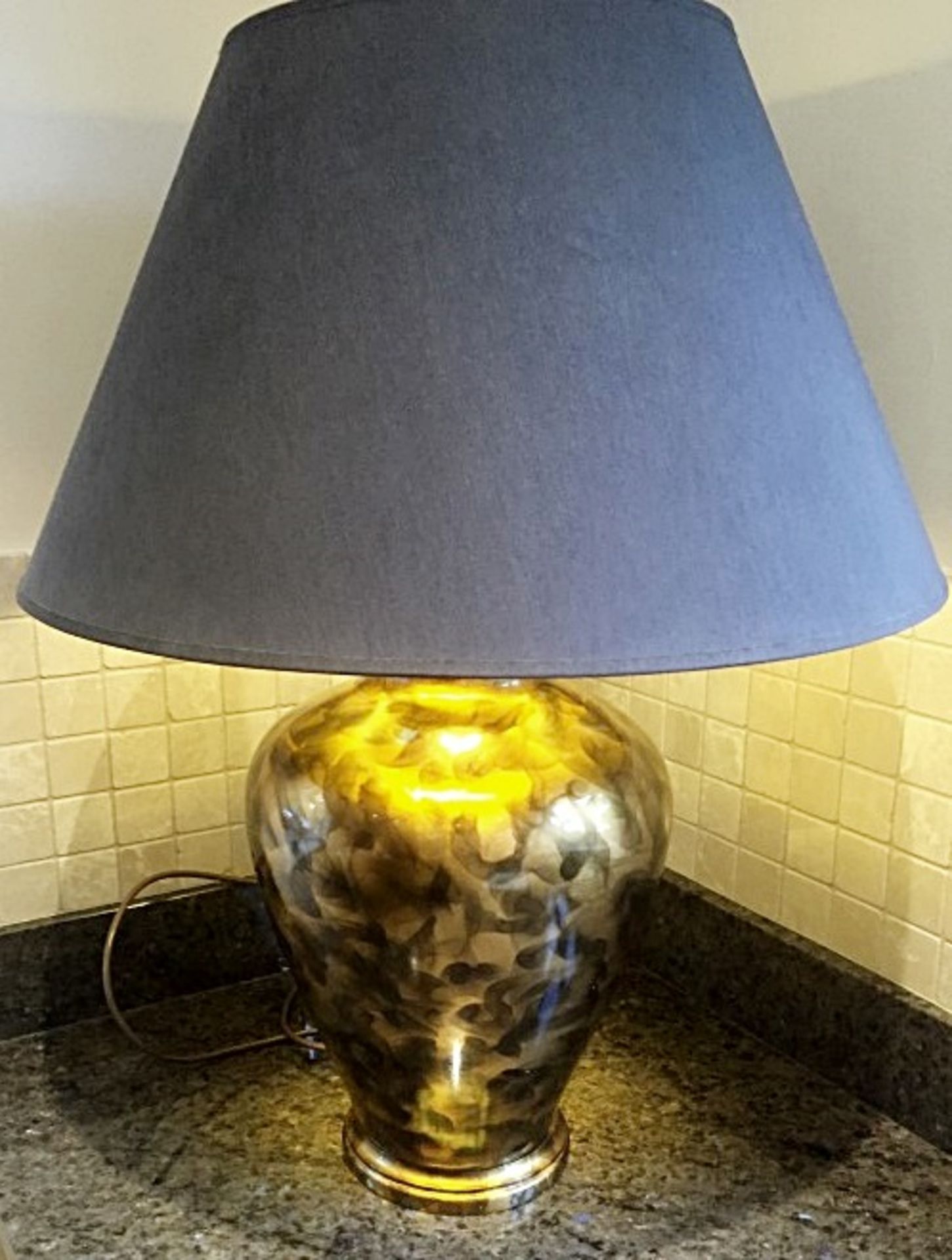 1 x Table Lamp With Reverse Painted Glass Base, And Shade - Height 72cm - Pre-owned In Very Good