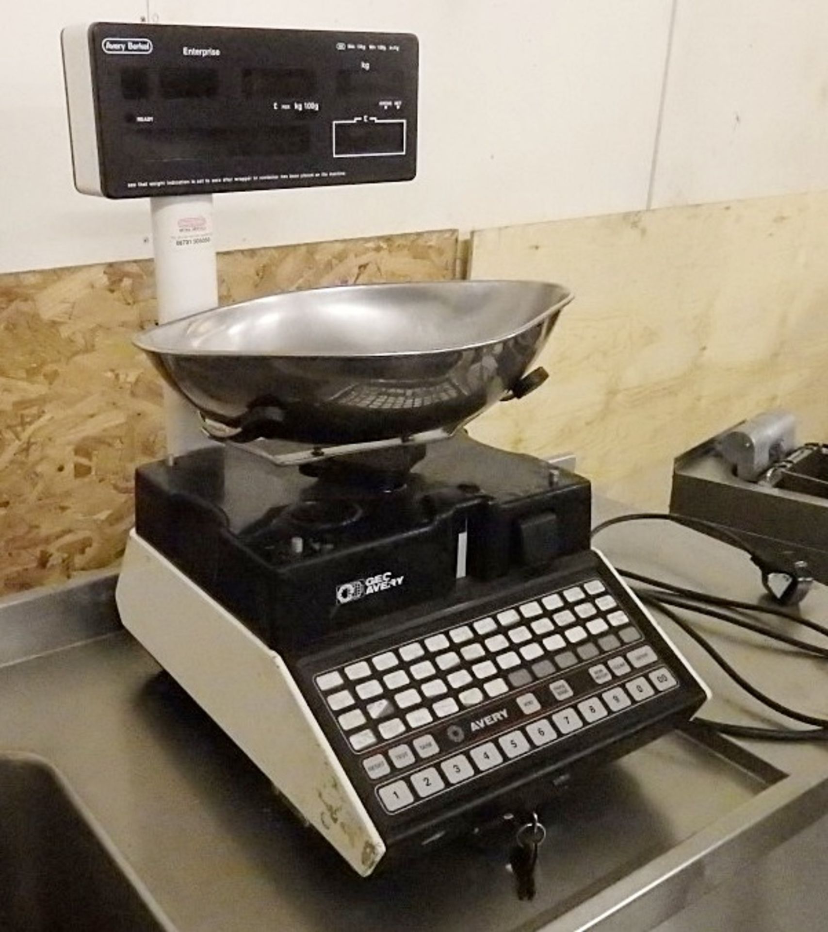 1 x Avery Veg Scales - Presented In Good Condition - Dimensions: H60 x D46 x W34cm - Ref: M071 - - Image 3 of 8