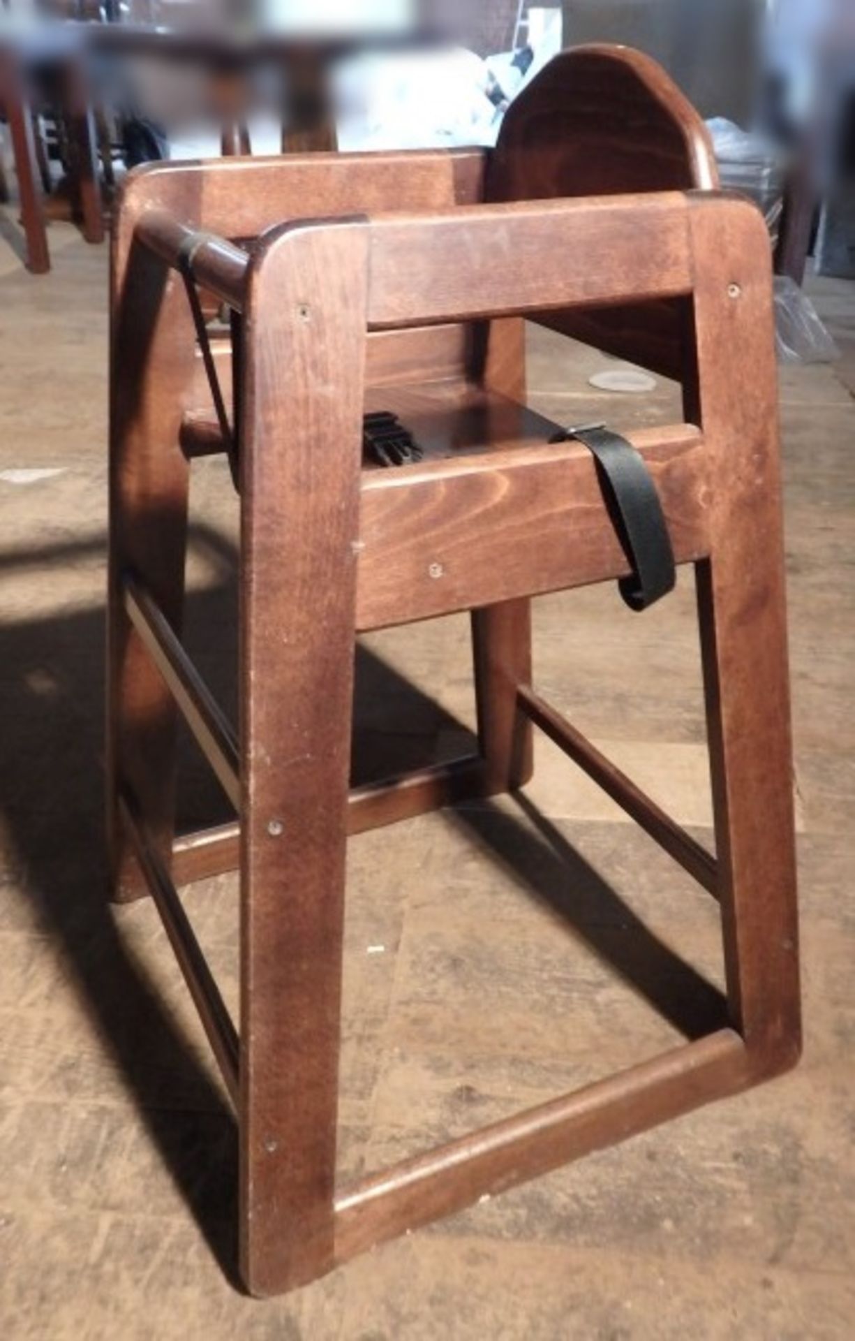 1 x Solid Wood Childs High Chair - All Recently Taken From A Bar & Restaurant Environment - - Image 5 of 8