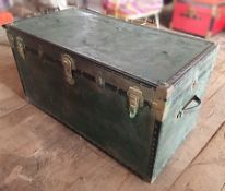 1 x Large Vintage Steamer Trunk / Chest In Green - Dimensions: To Follow - Ref: NDE044 - CL122 -