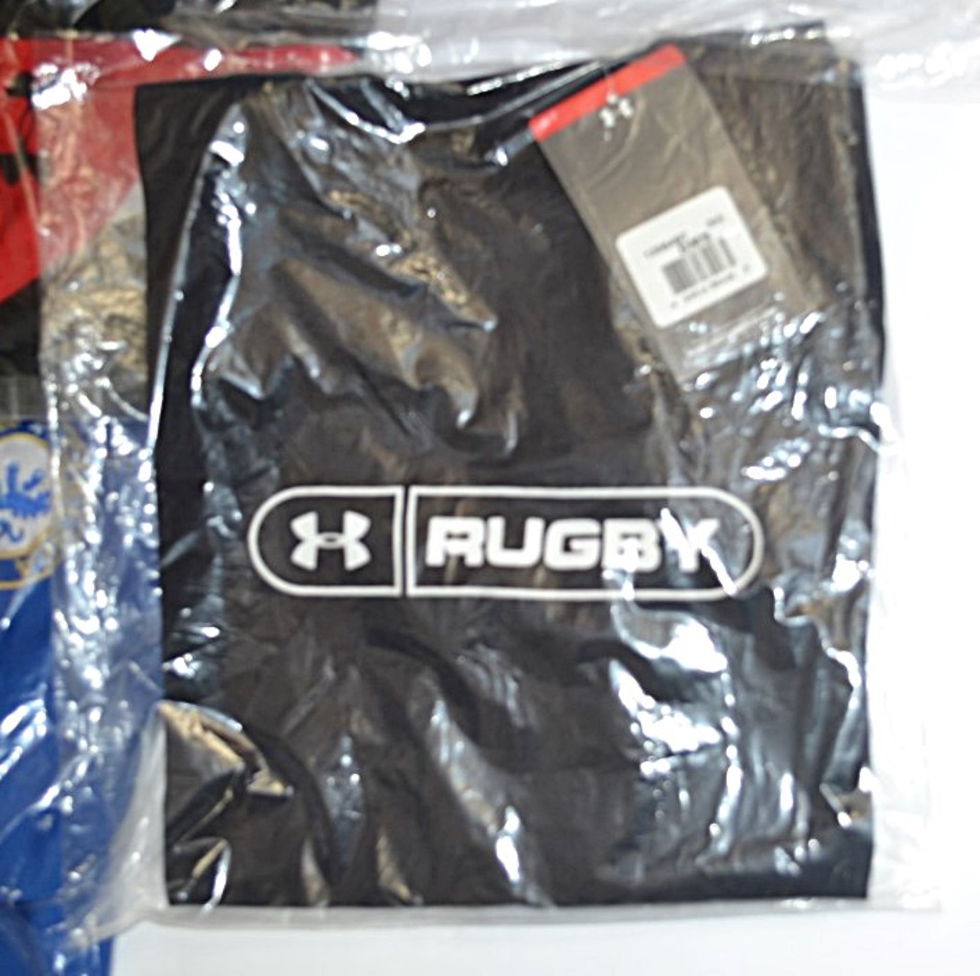 25 x Assorted Items Of Branded and Non-branded Sportswear Including Puma, Nike & Champion - Sizes: - Image 7 of 8