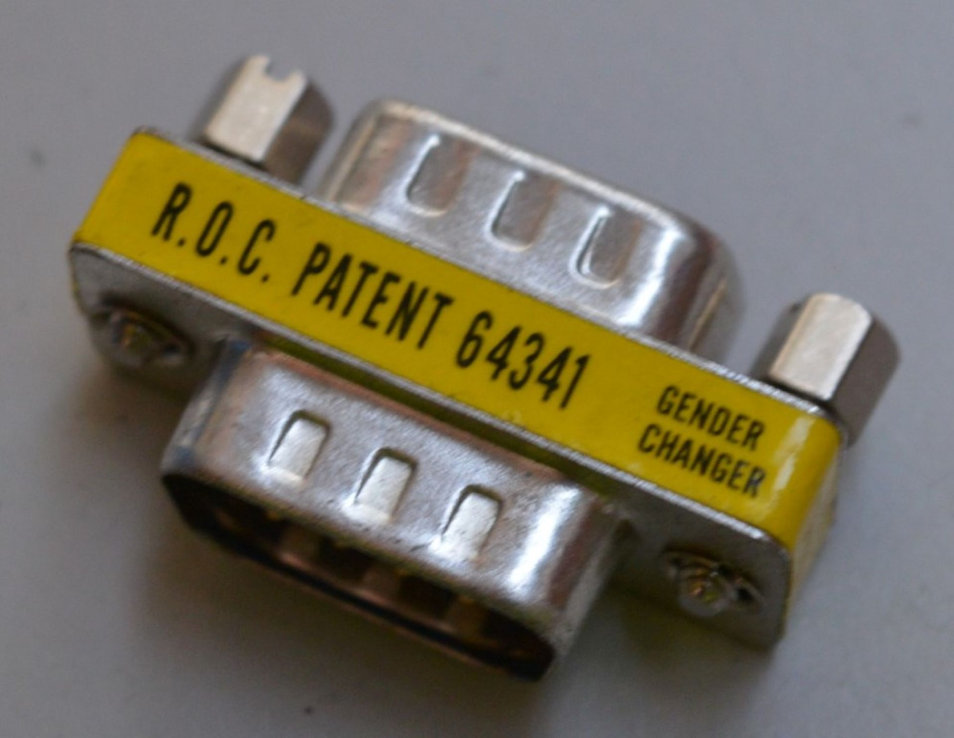 50 x Mini Gender Changers - Female to Female - US Patent Number 5199906 - CL300 - These Port Savers - Image 5 of 5