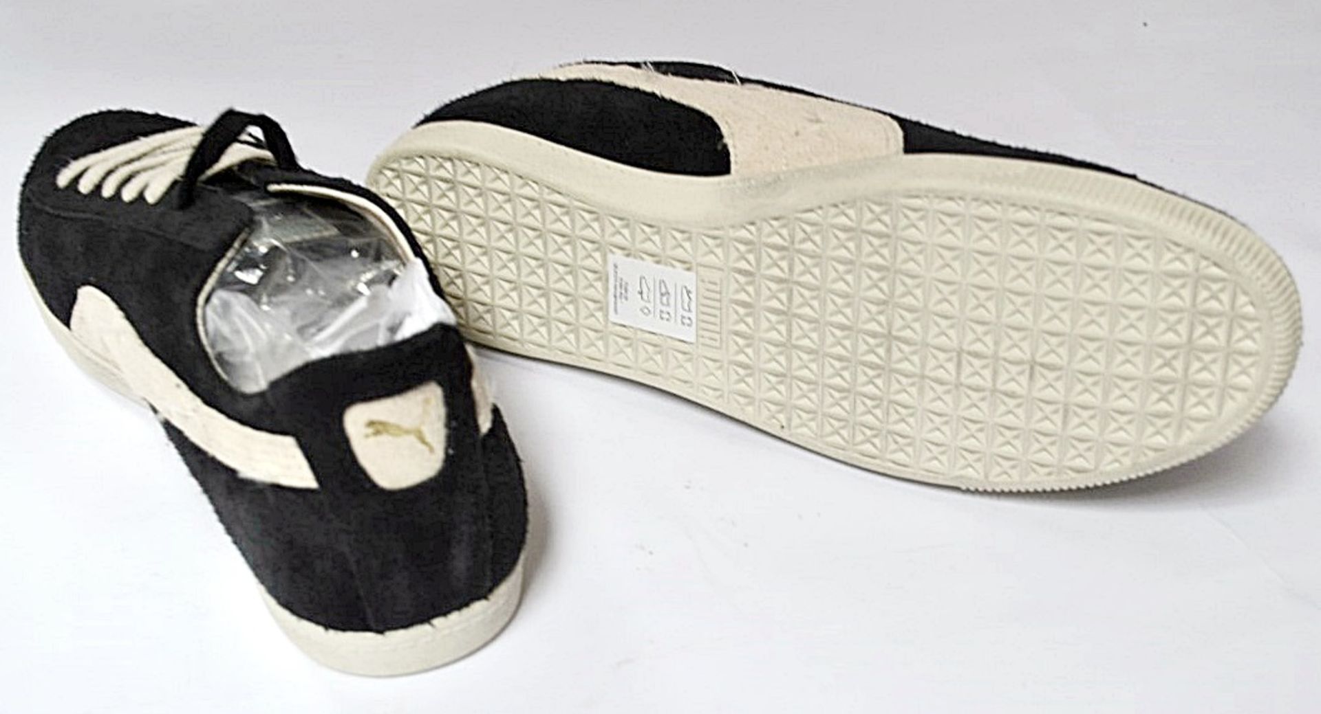 1 x Pair Of PUMA "Glyde Lo VTG" Mens Trainers - Size: Adult UK 9 1/2 - Colour: Black / Cream - CL155 - Image 4 of 6