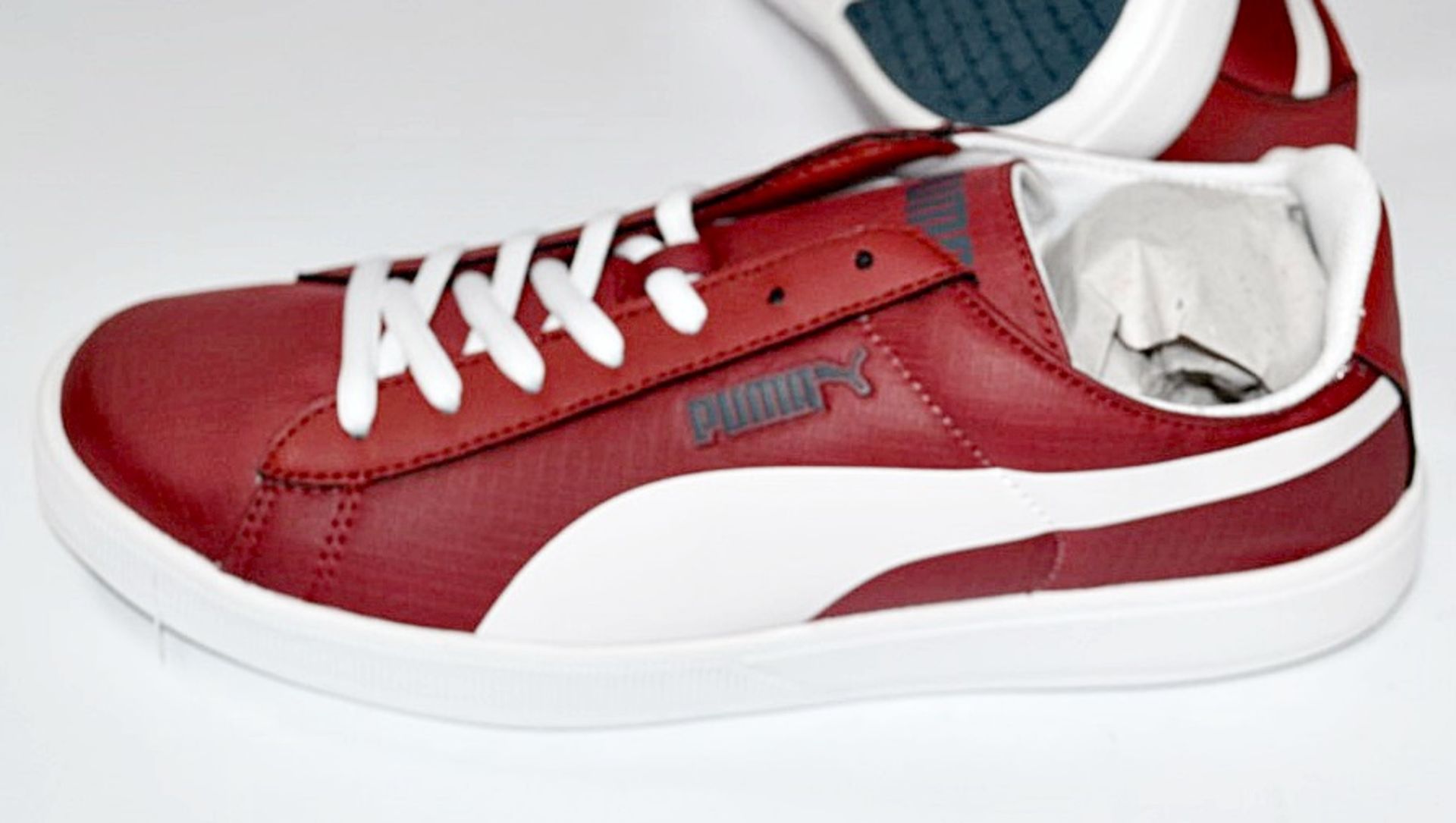 1 x Pair Of PUMA "Archive Lite Lo Ripstop" Trainers - Adult Size: UK 2 - CL155 - Colour: Red / White - Image 5 of 5