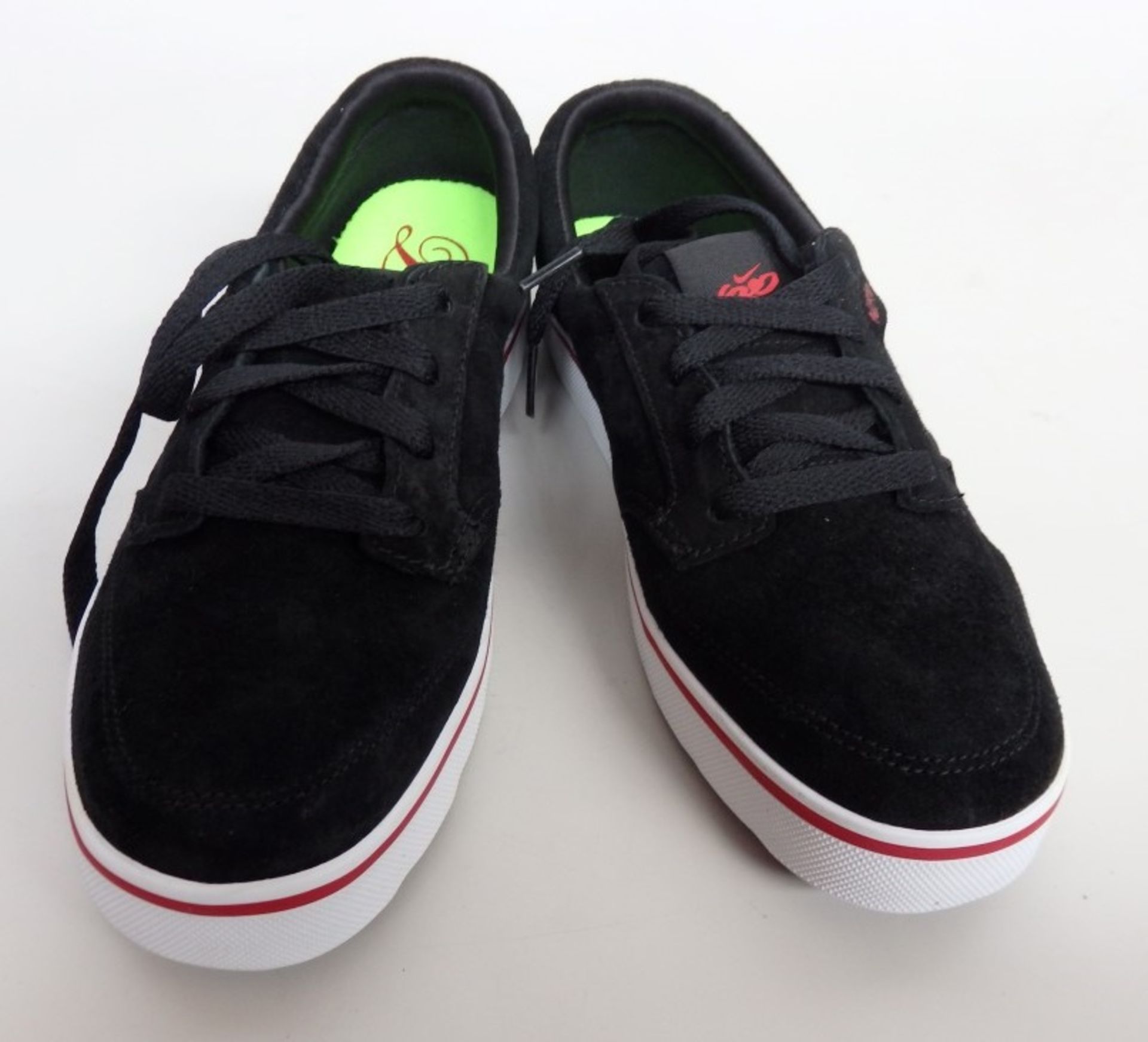 1 x Pair Of Nike Braata Premium Suede Trainers - Boys Size: UK 4.5 - New & Boxed - Colour: Black & - Image 3 of 7